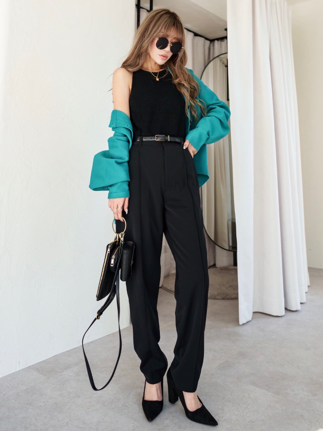 Center-seam テーパードパンツ