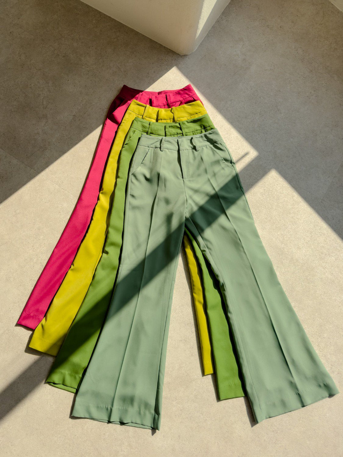 Twill Collar Pants