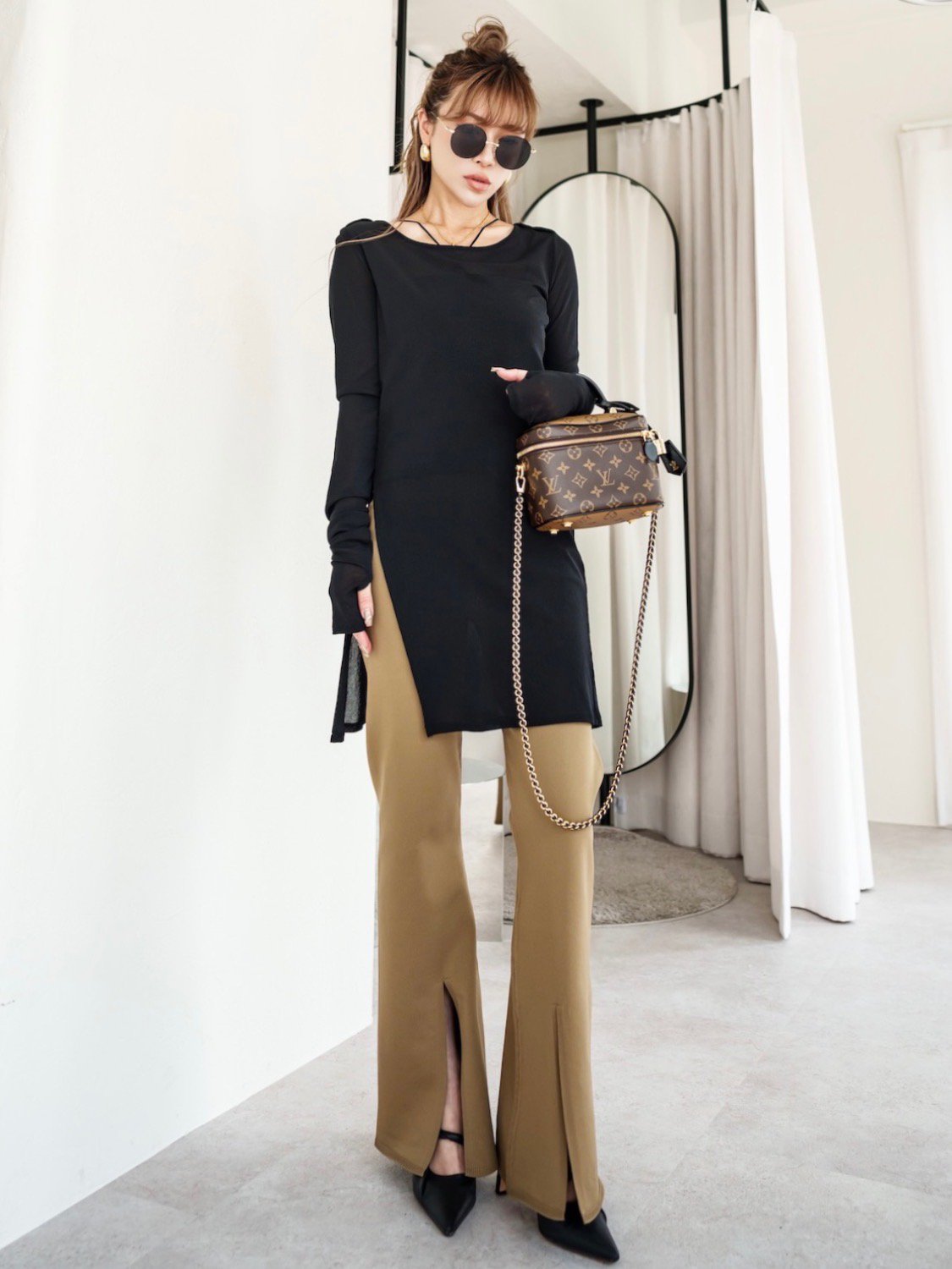 Front slit knit pants