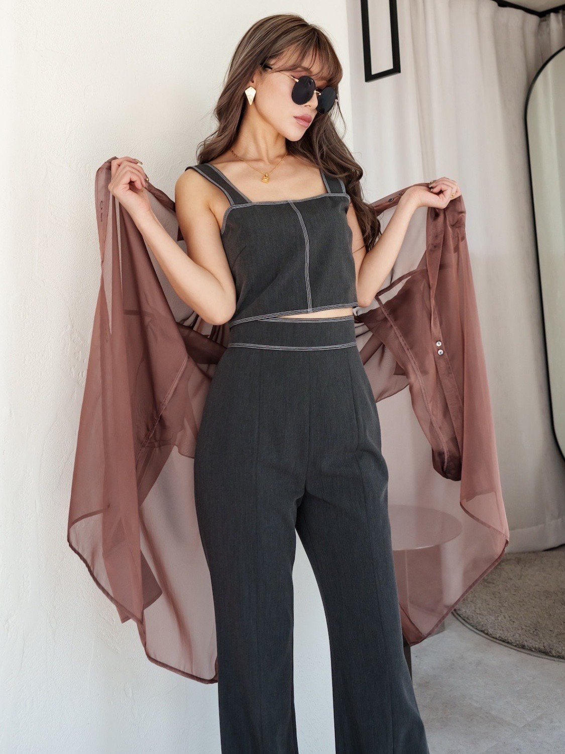 MODEL:159cm<br>COLOR:チャコール