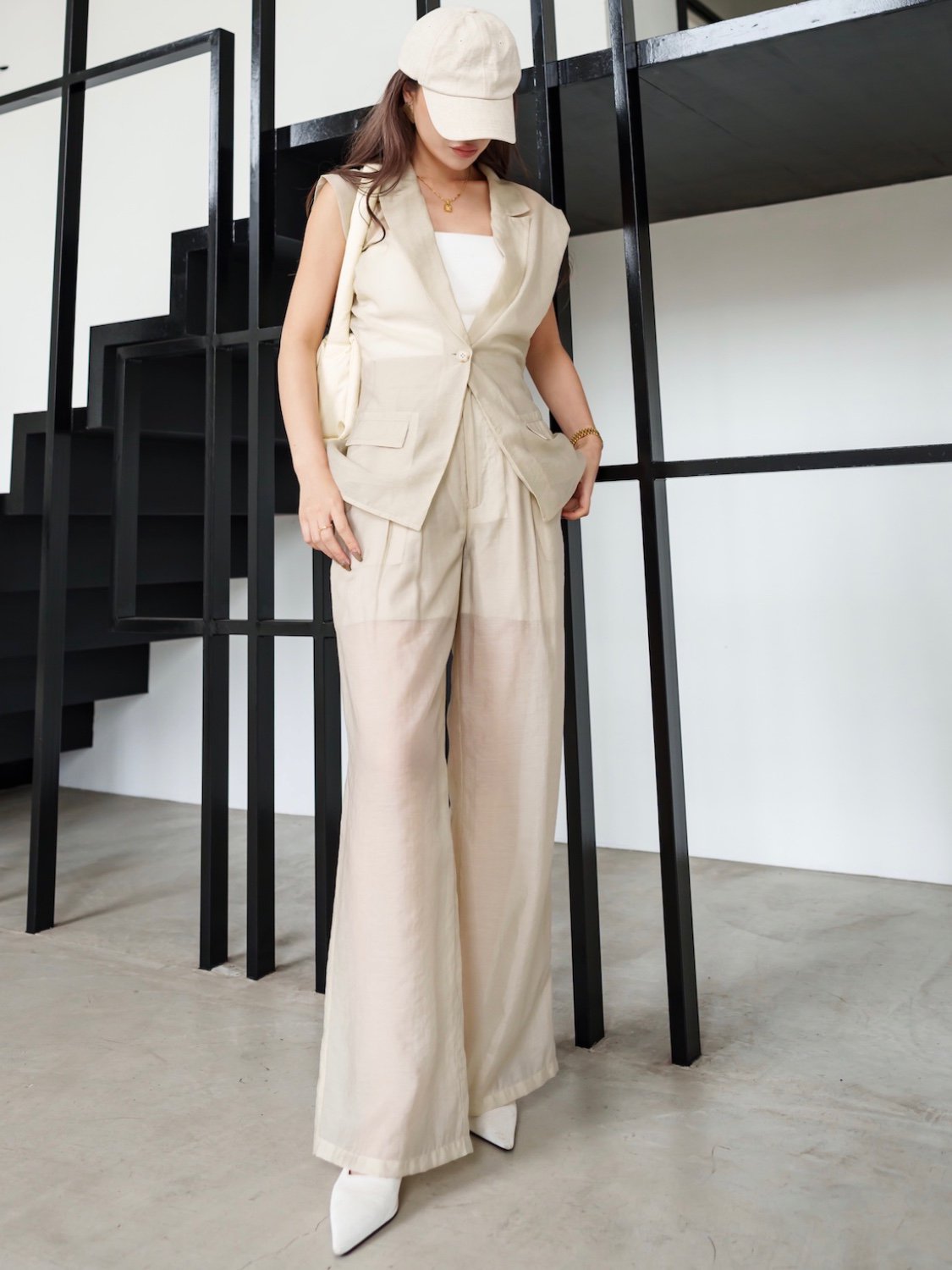 Sheer tuck wide pants