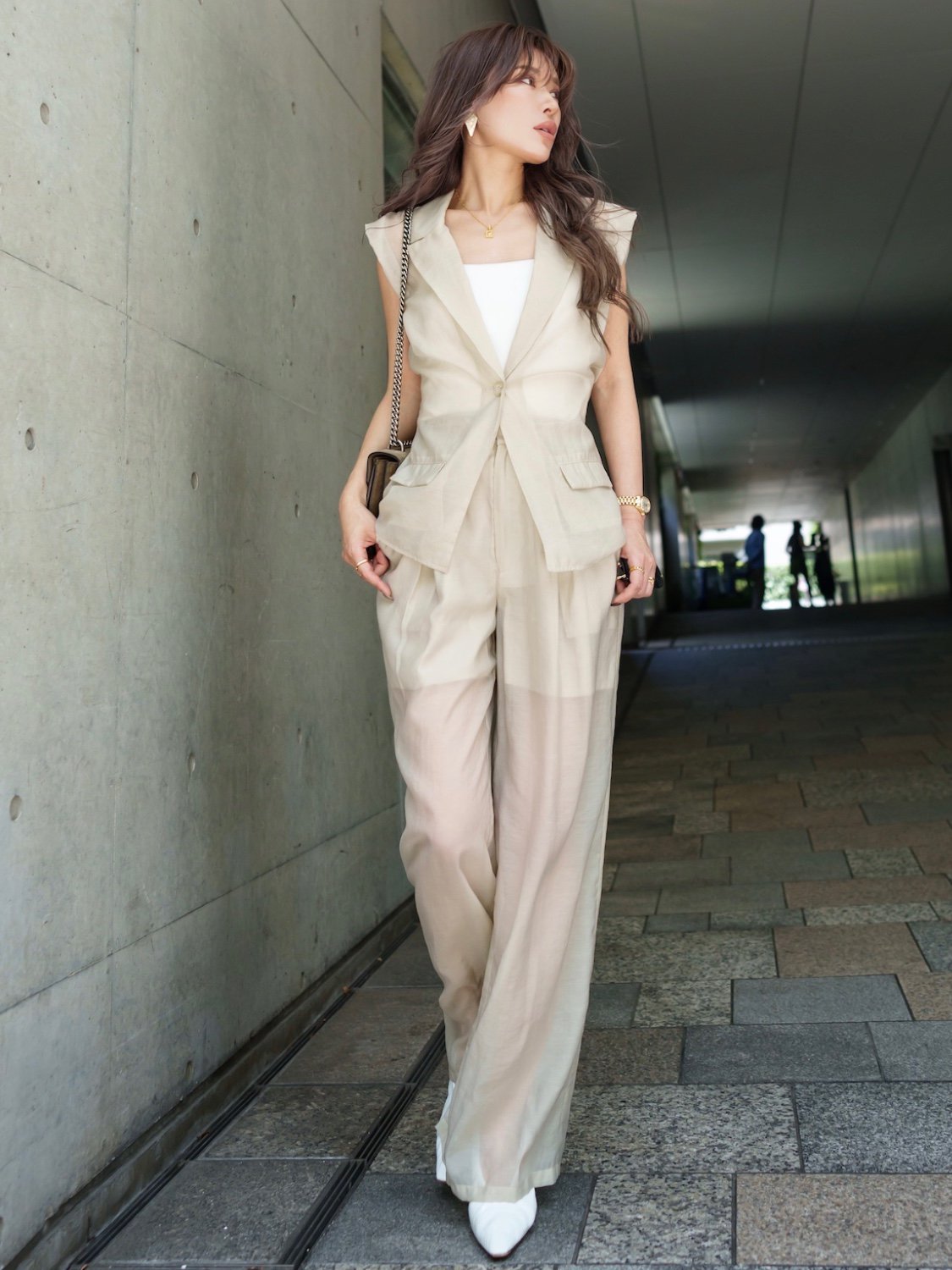 Sheer tuck wide pants
