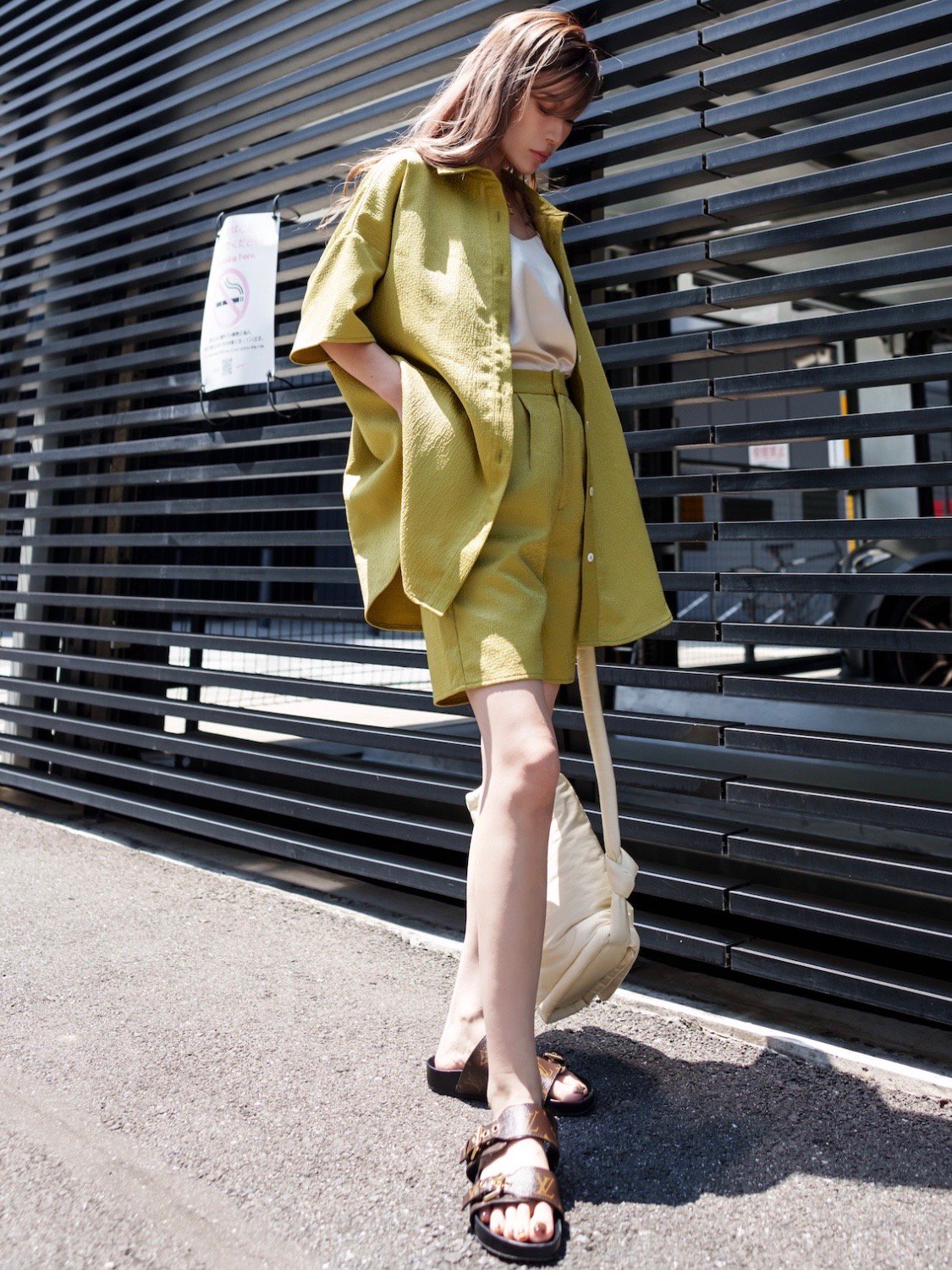 MODEL:159cm<br>COLOR:グリーンティー