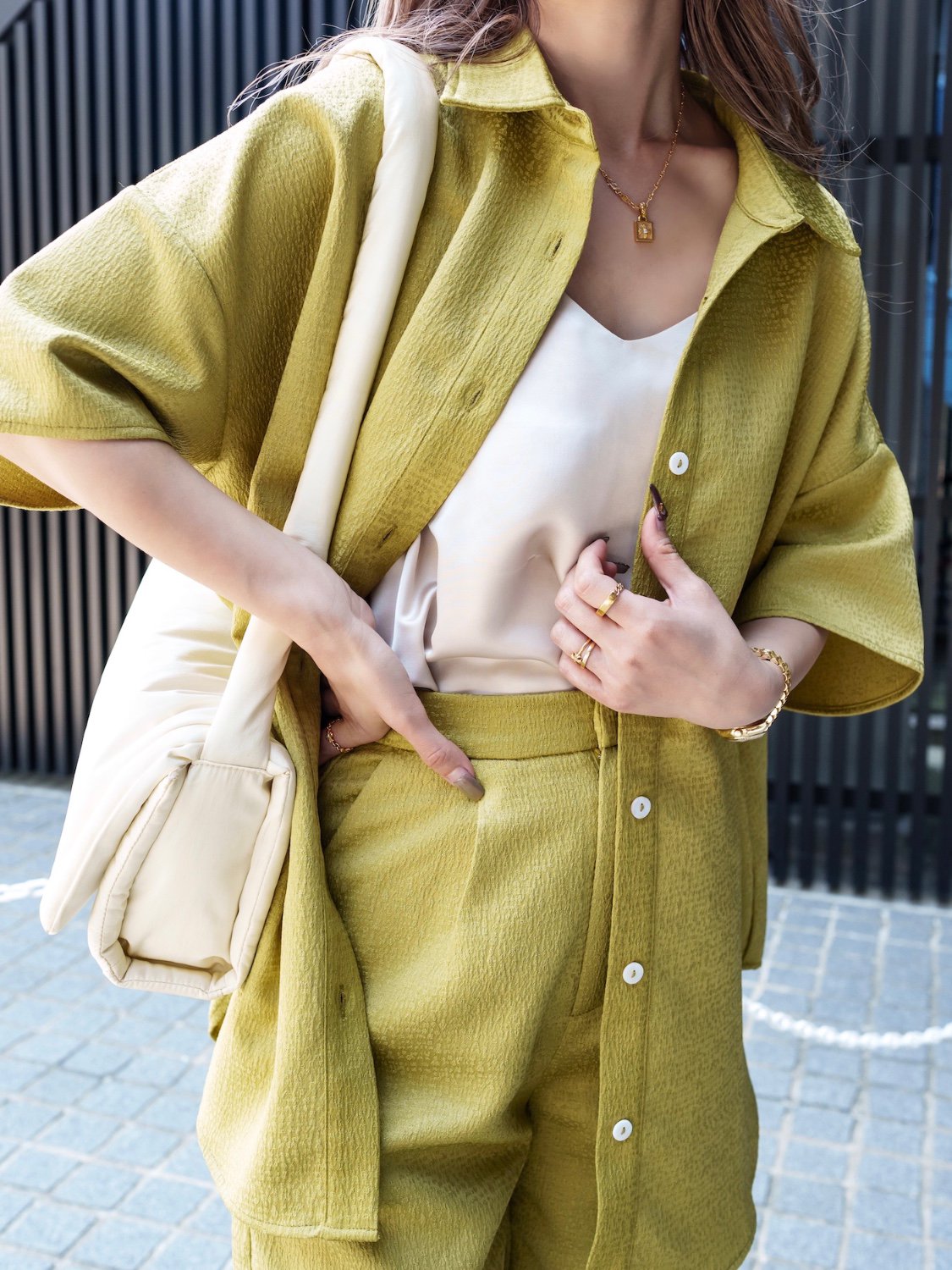 MODEL:159cm<br>COLOR:グリーンティー