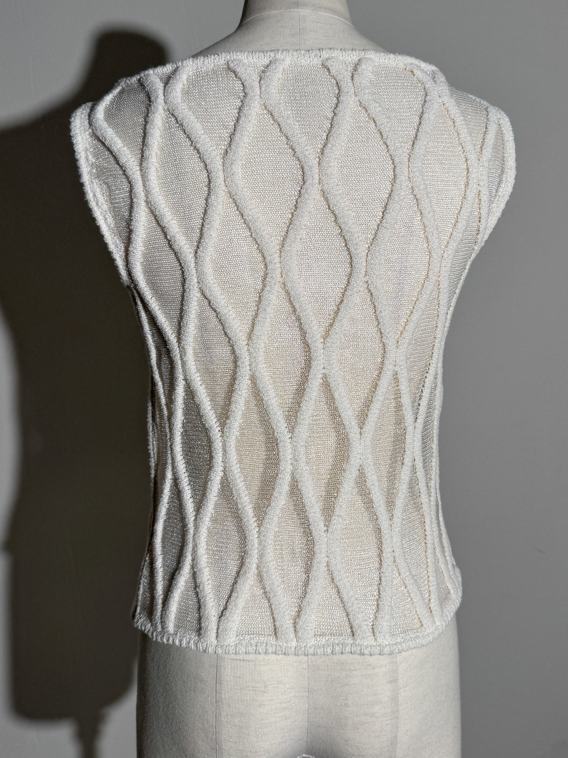 ウェービーコード ノースリーブ KNIT