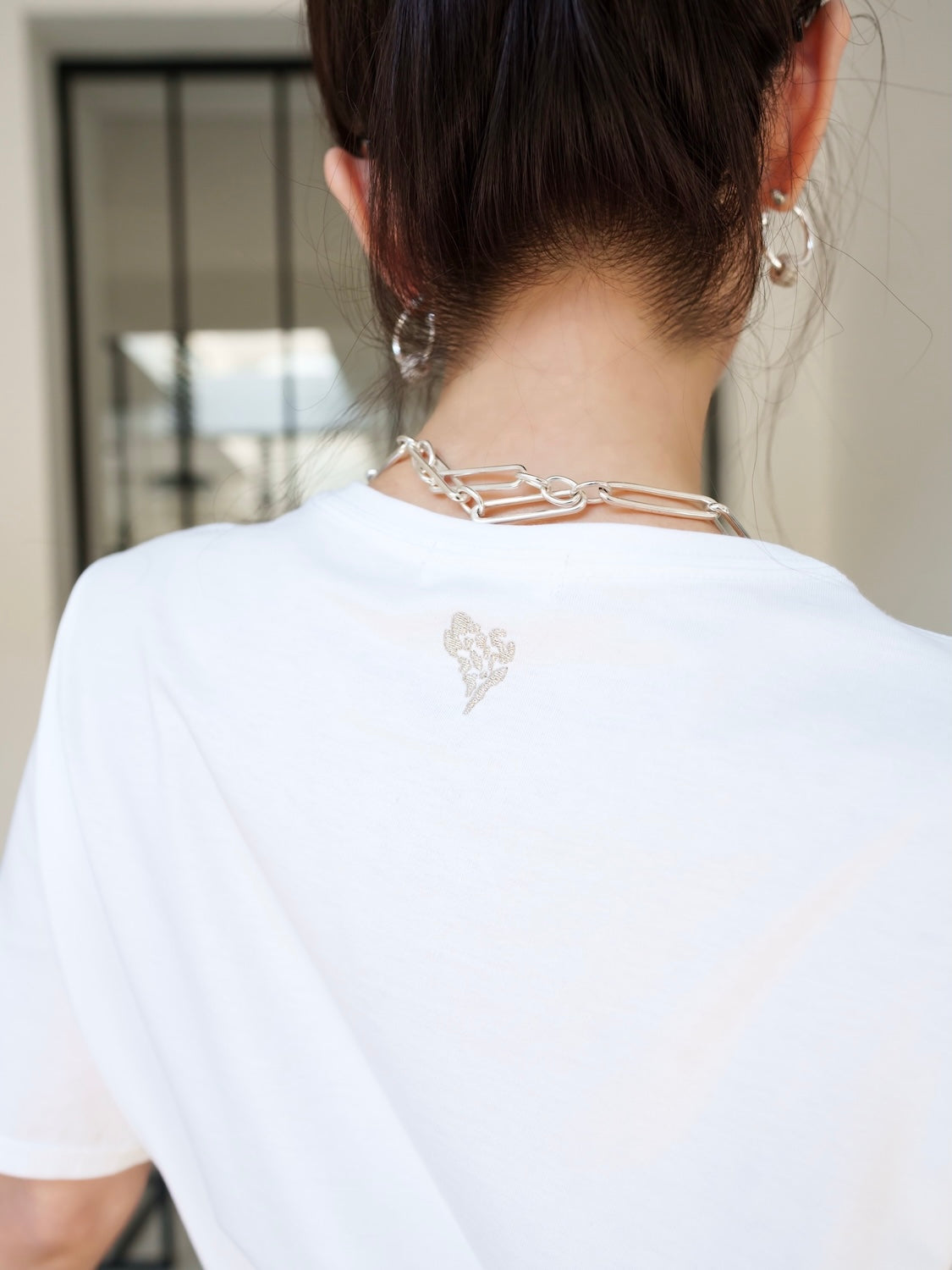 Embroidery ハート Tシャツ