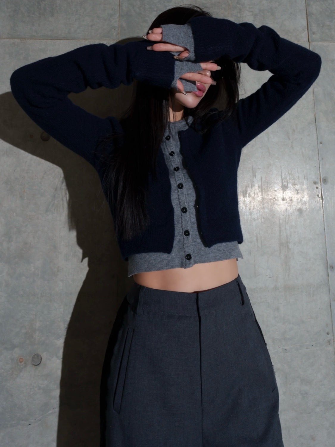 レイヤーライク Crew Neck KNIT カーディガン