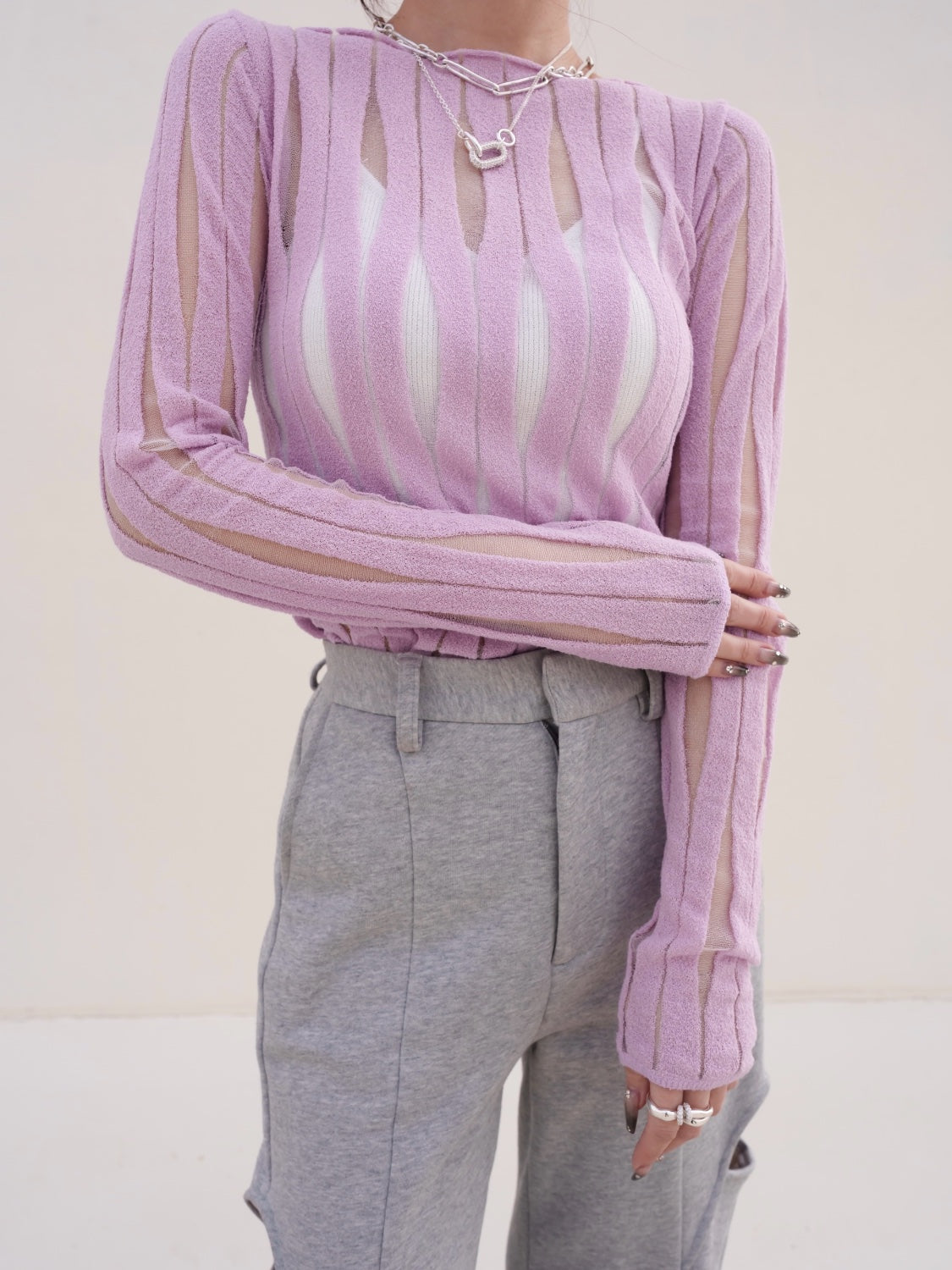 NUANCE ウェーブ シアーKNIT トップス