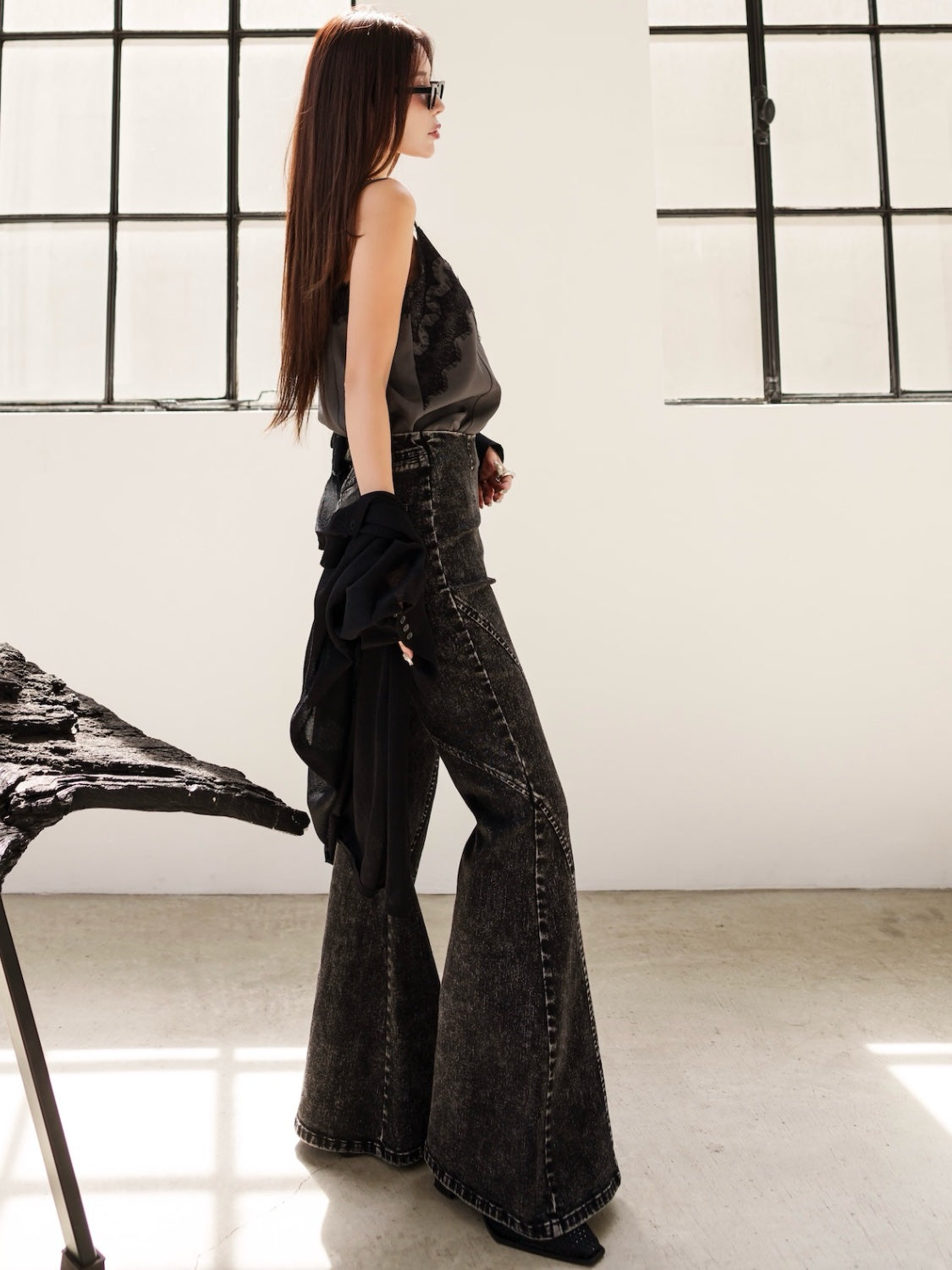 Multi-seam Stretch Flared Denim