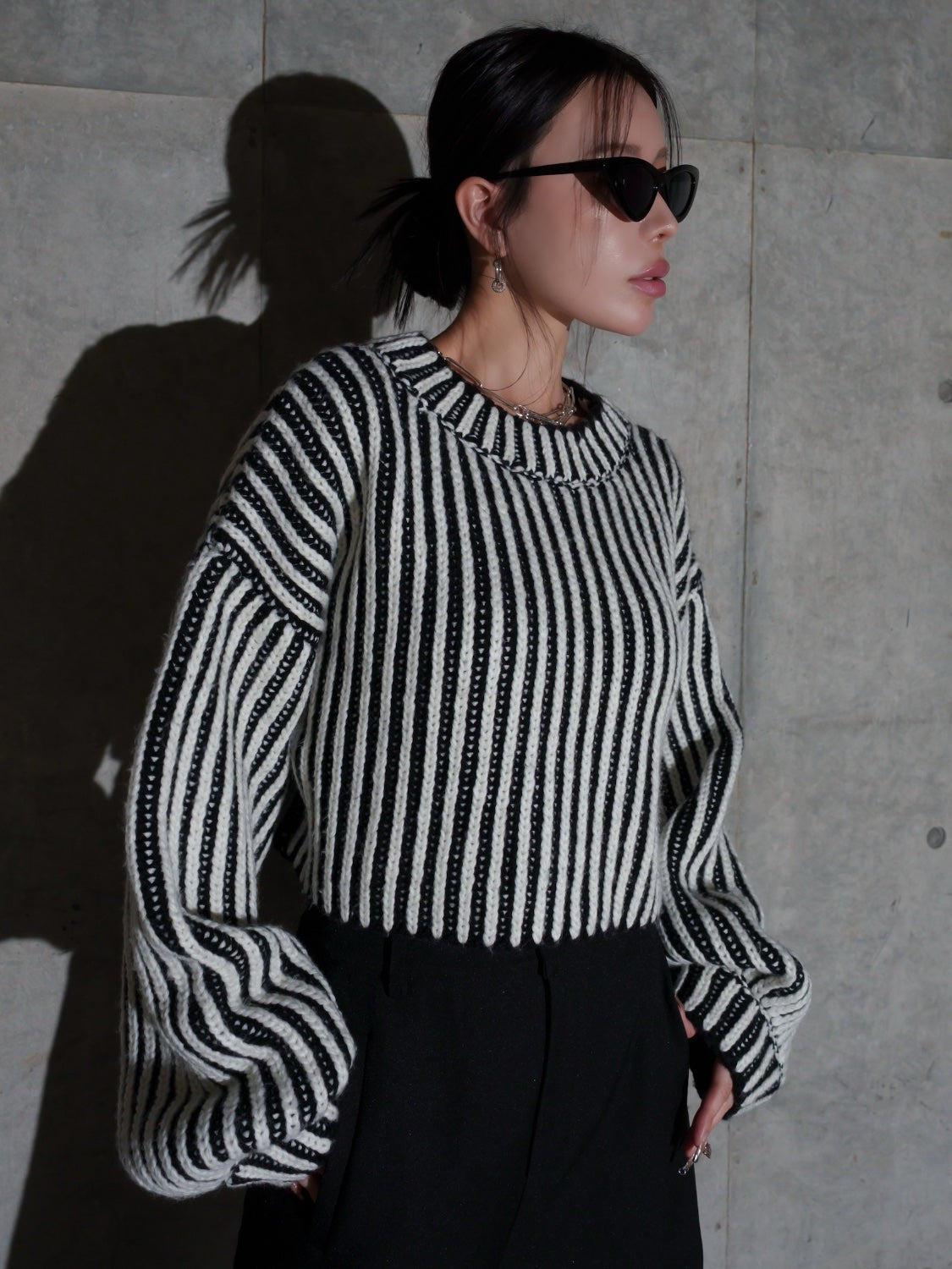 BLACK ストライプ クロップド Wool Knit