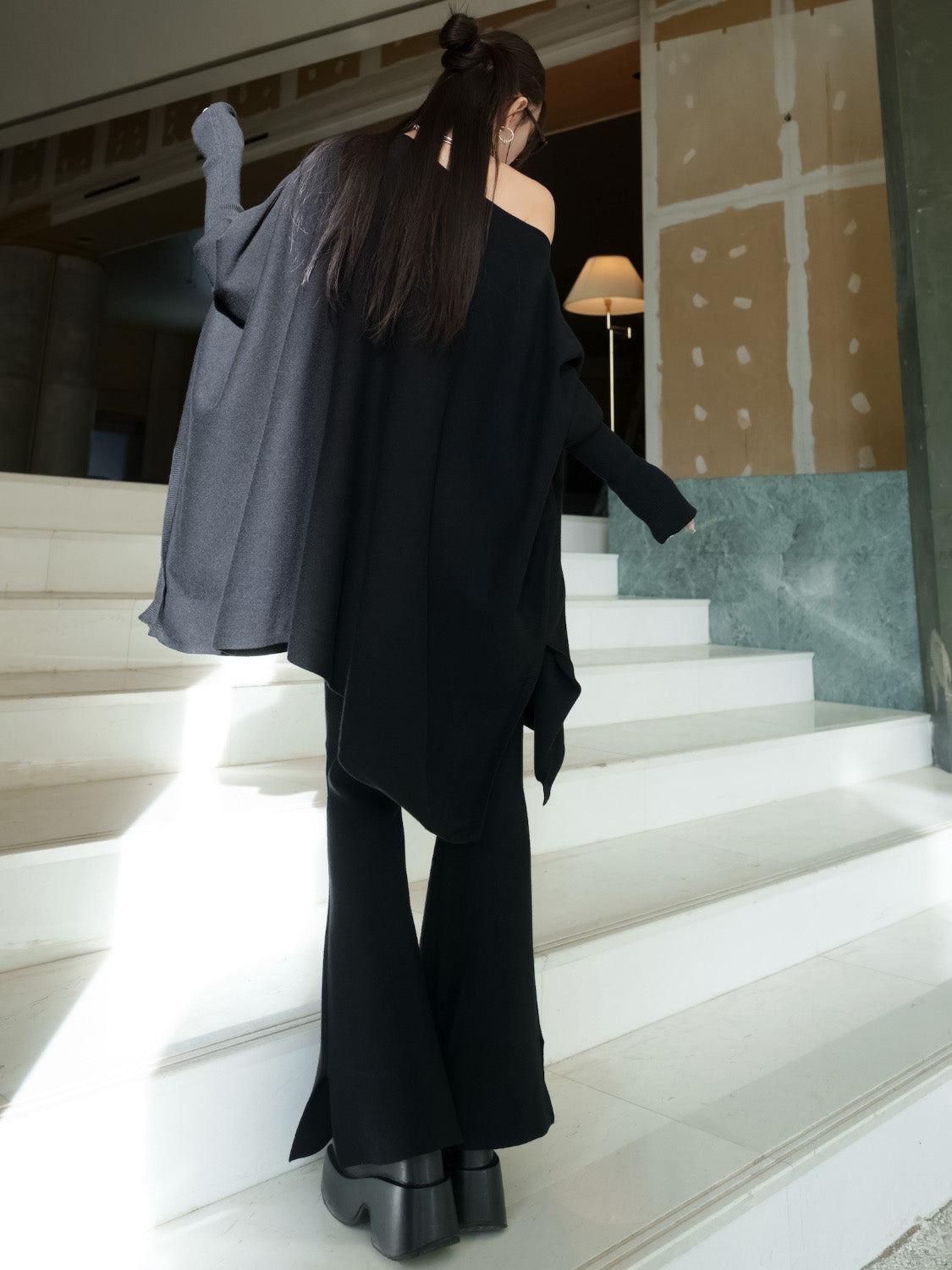 MODEL：159cm<br>COLOR：ブラック