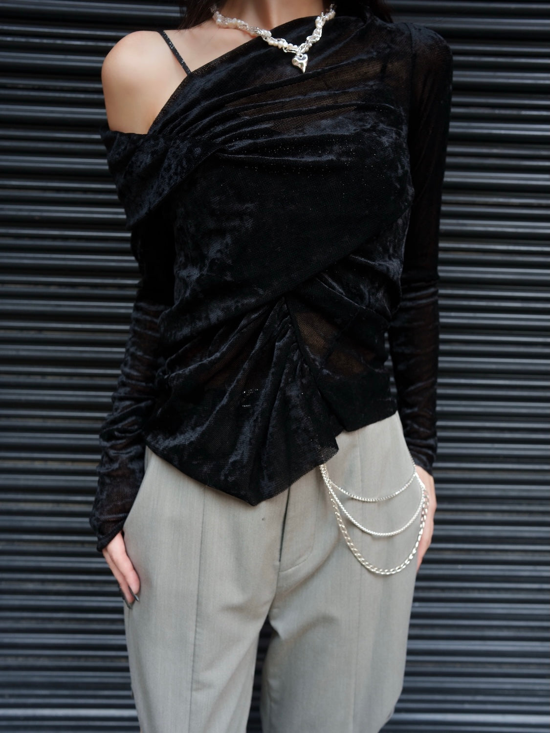 アシンメトリー Sheer ベロアトップス