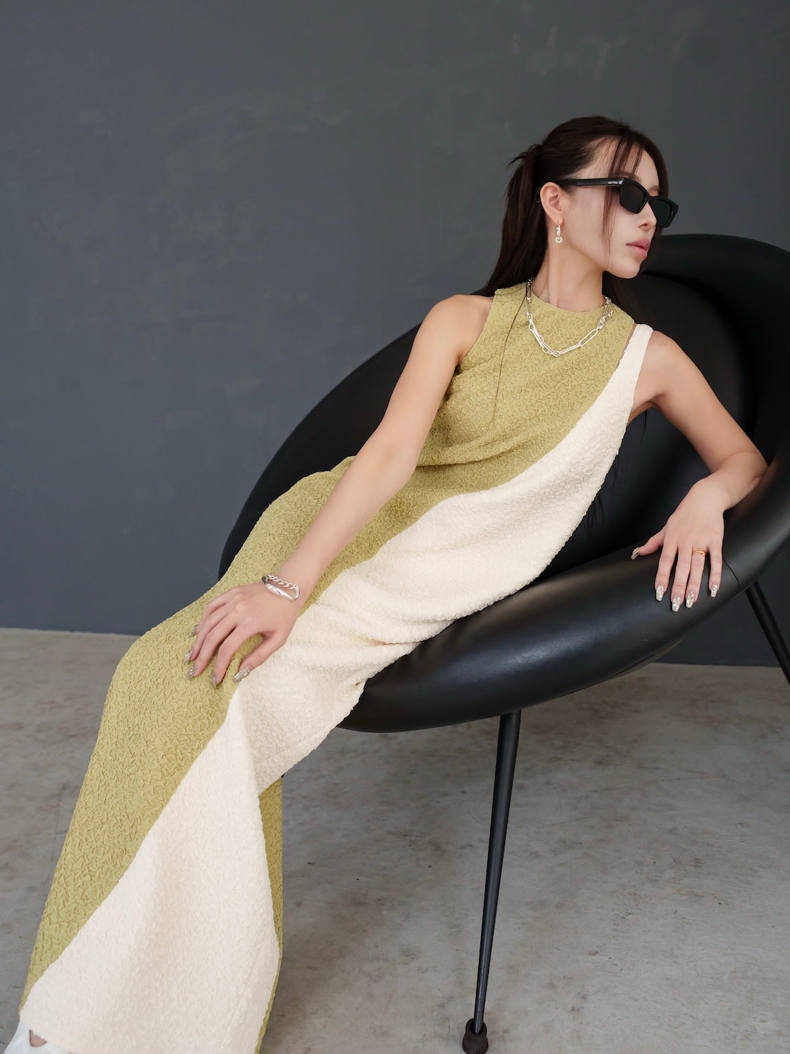 MODEL：159cm<br>COLOR：ライム×ホワイト