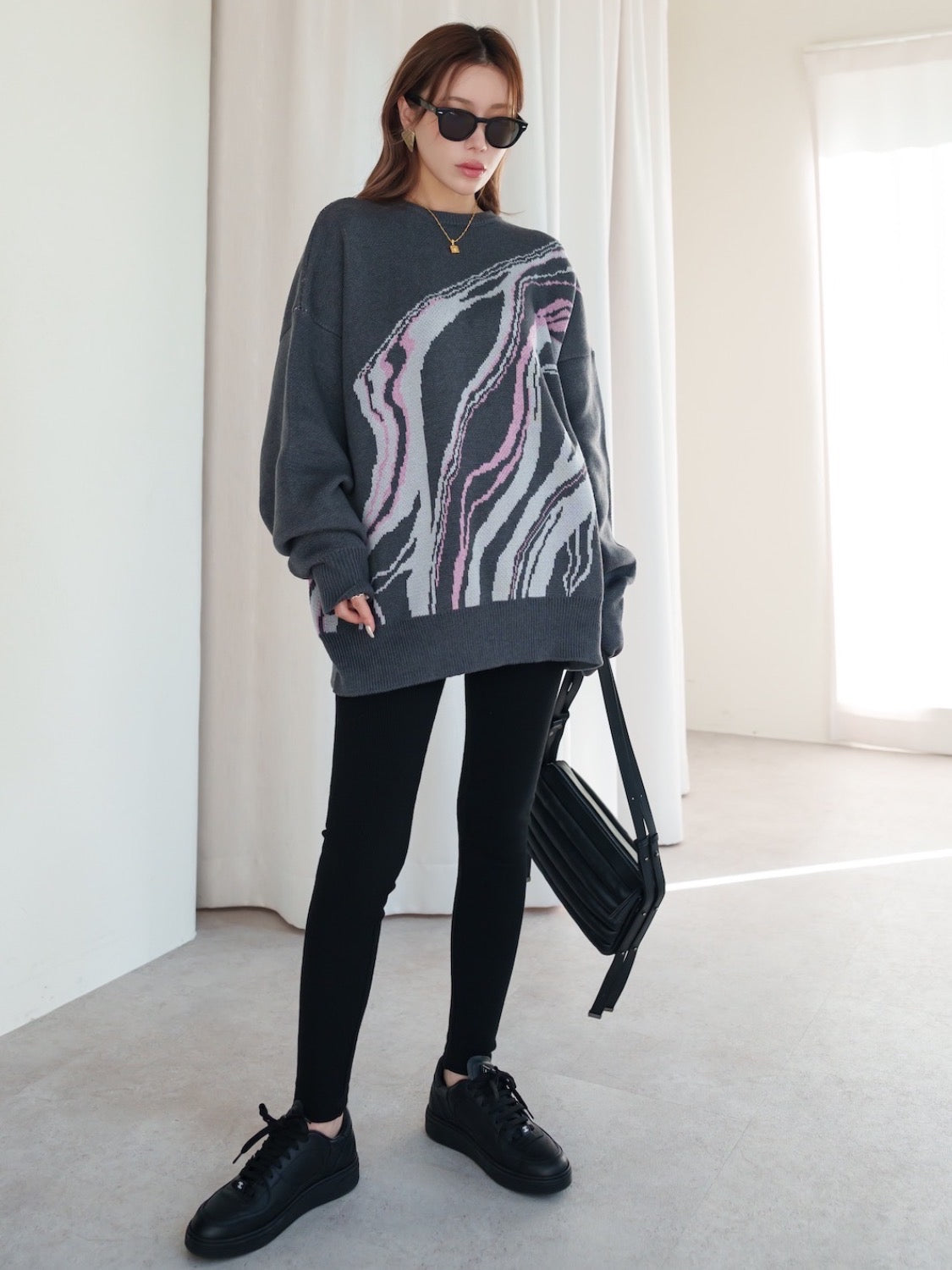 グラムリップス glamlipsマーブル LONG-SLEEVE プルオーバープル