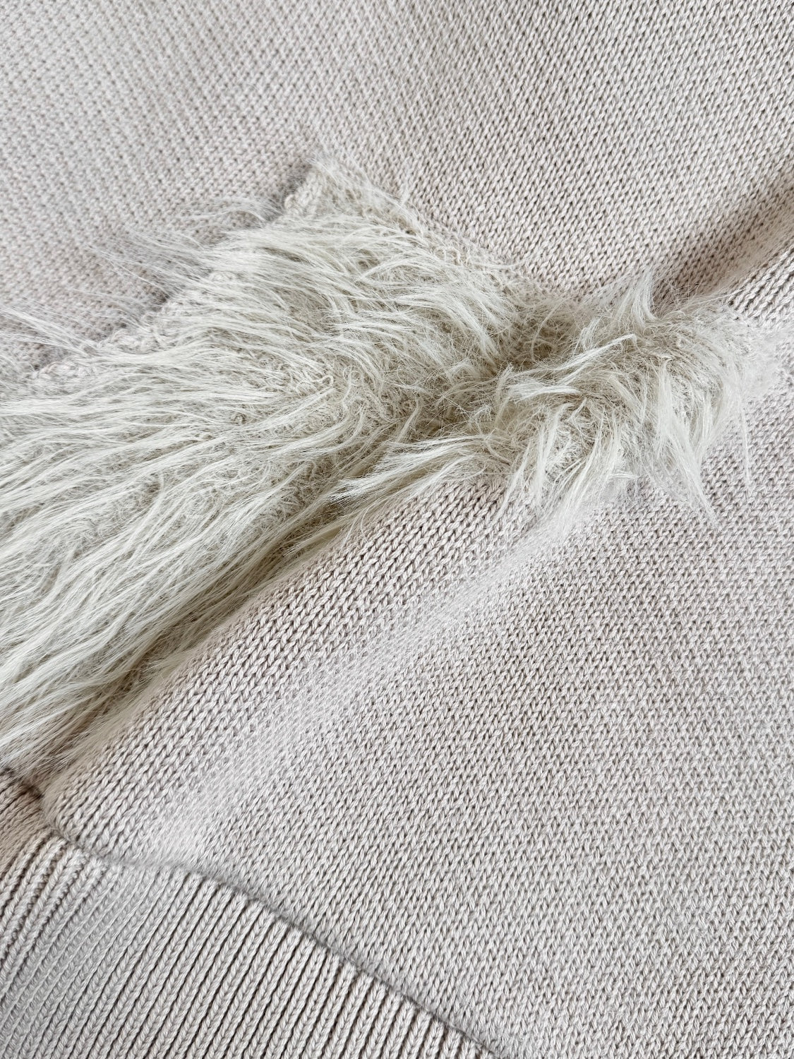 [UNISEX] Shaggy ドッキング KNIT フーディー