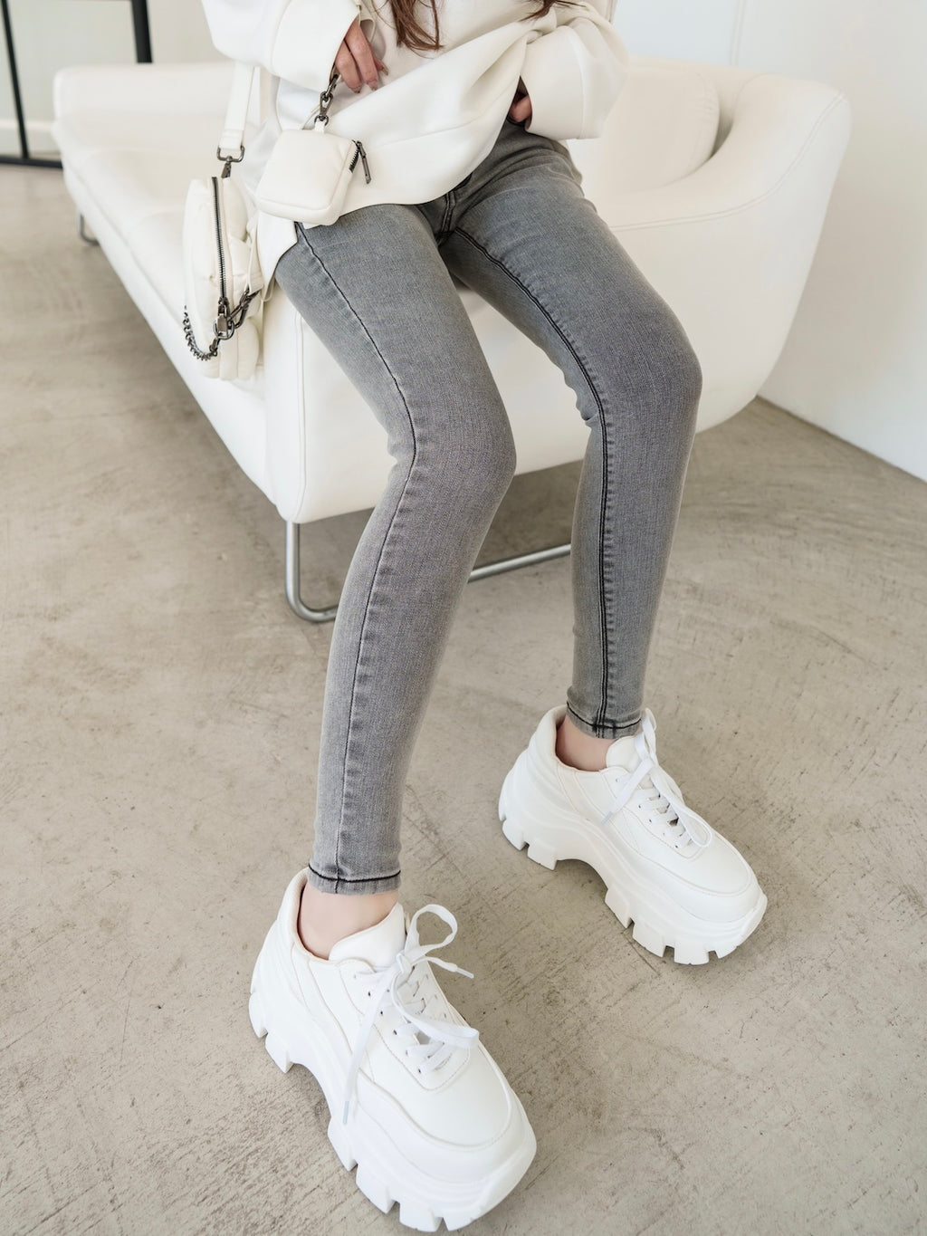 ストレッチ Gray スキニー 