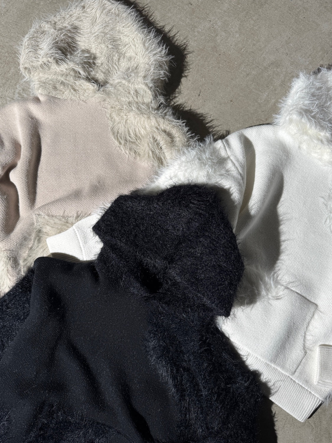 [UNISEX] Shaggy ドッキング KNIT フーディー