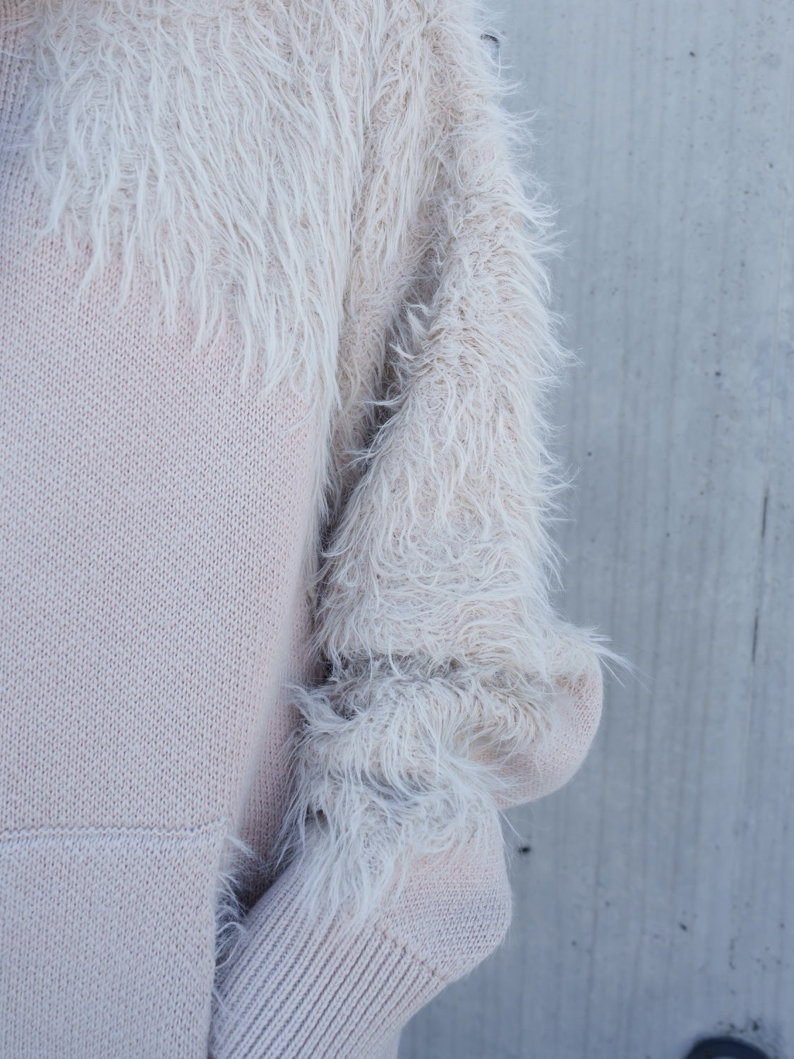 [UNISEX] Shaggy ドッキング KNIT フーディー