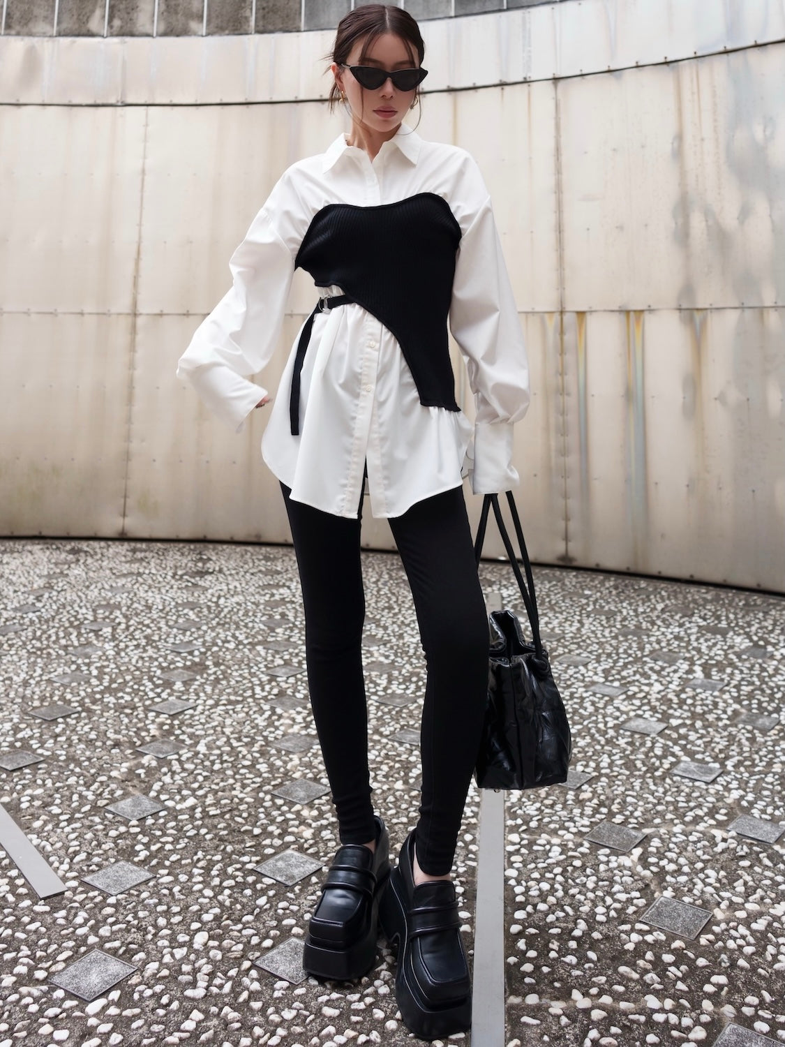 MODEL：159cm<br>COLOR：ホワイト