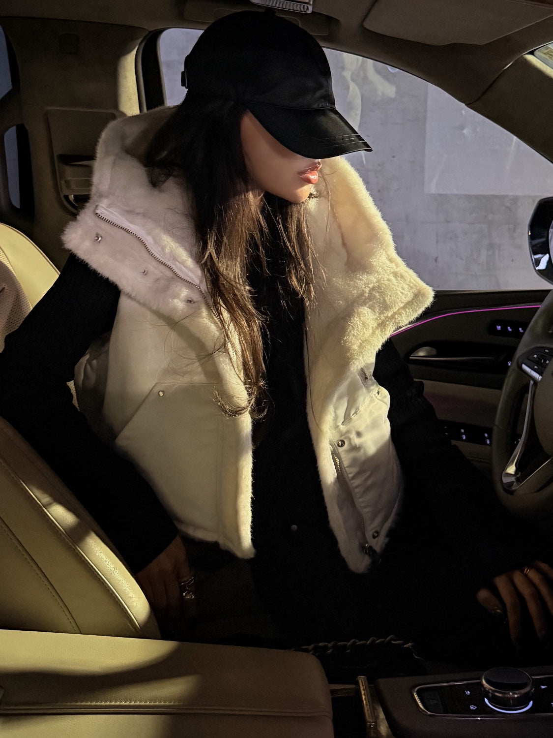 COLOR：ホワイト