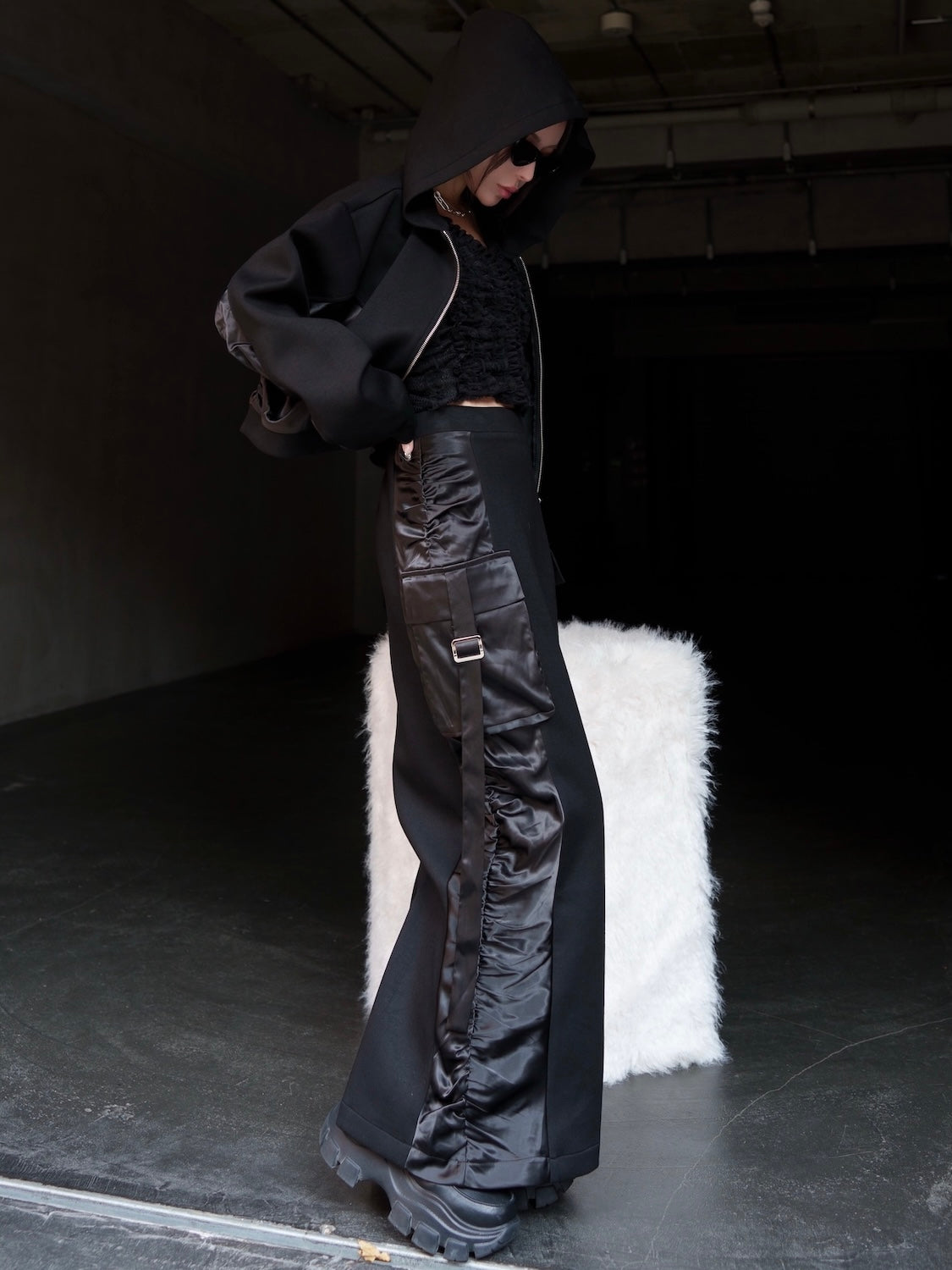 MODEL：159cm<br>COLOR：ブラック