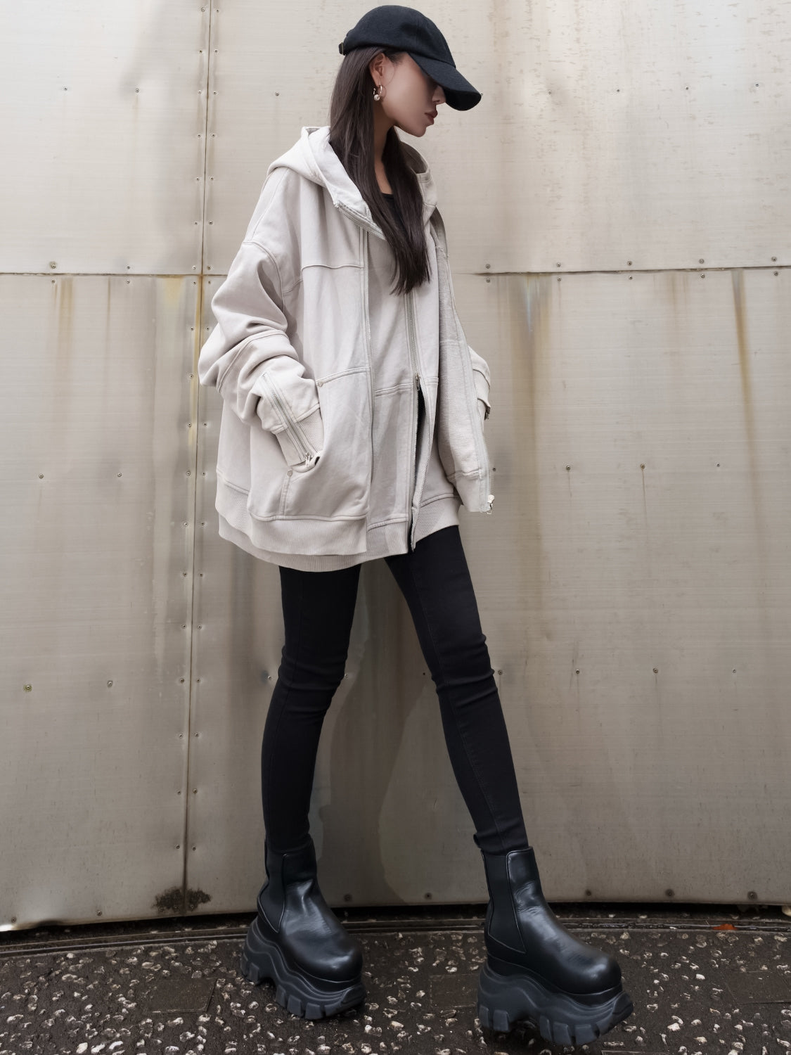 [UNISEX] ピグメント Multi Zip レイヤードフーディー