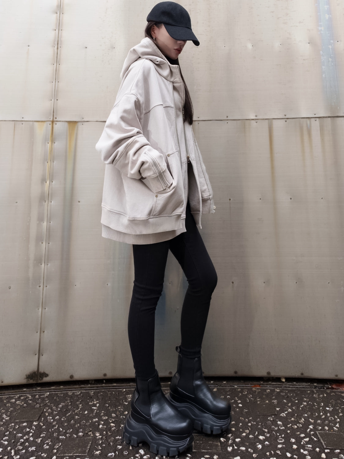 [UNISEX] ピグメント Multi Zip レイヤードフーディー