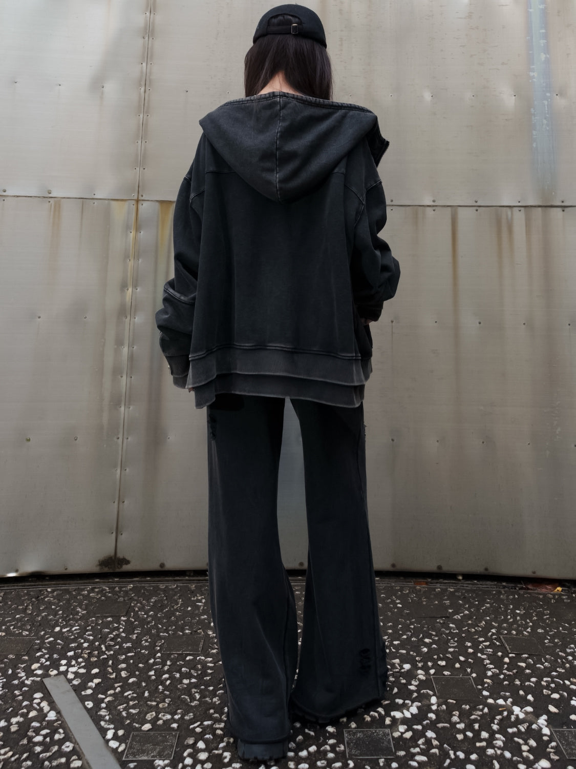UNISEX] ピグメント Multi Zip レイヤードフーディー