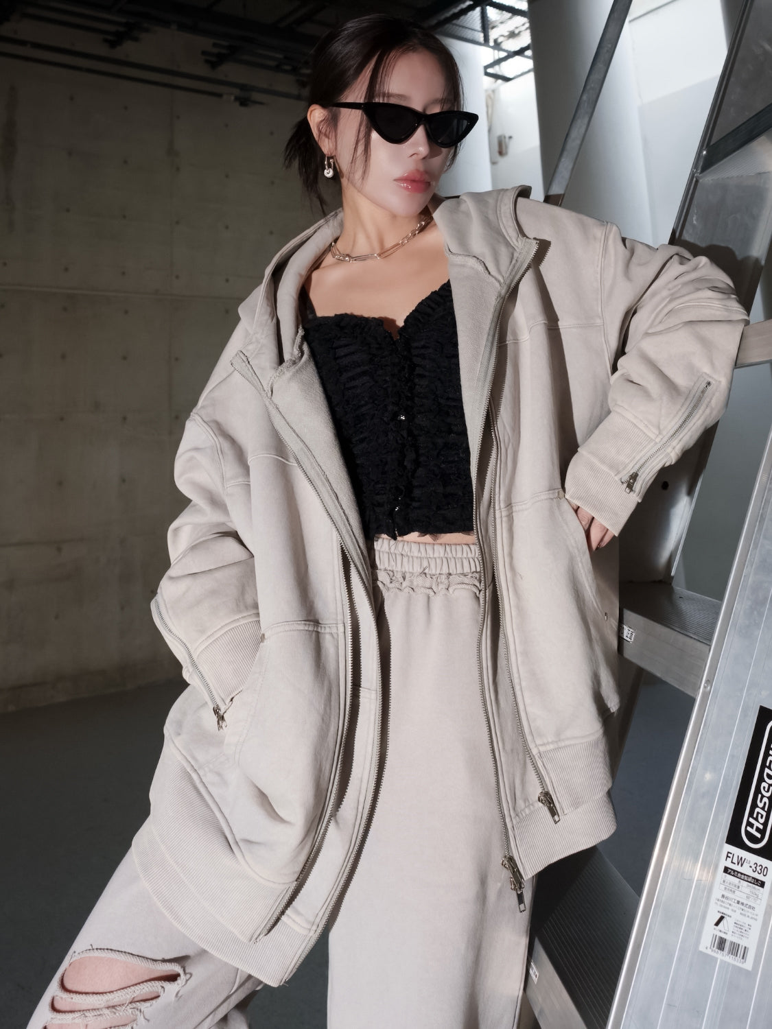 UNISEX] ピグメント Multi Zip レイヤードフーディー