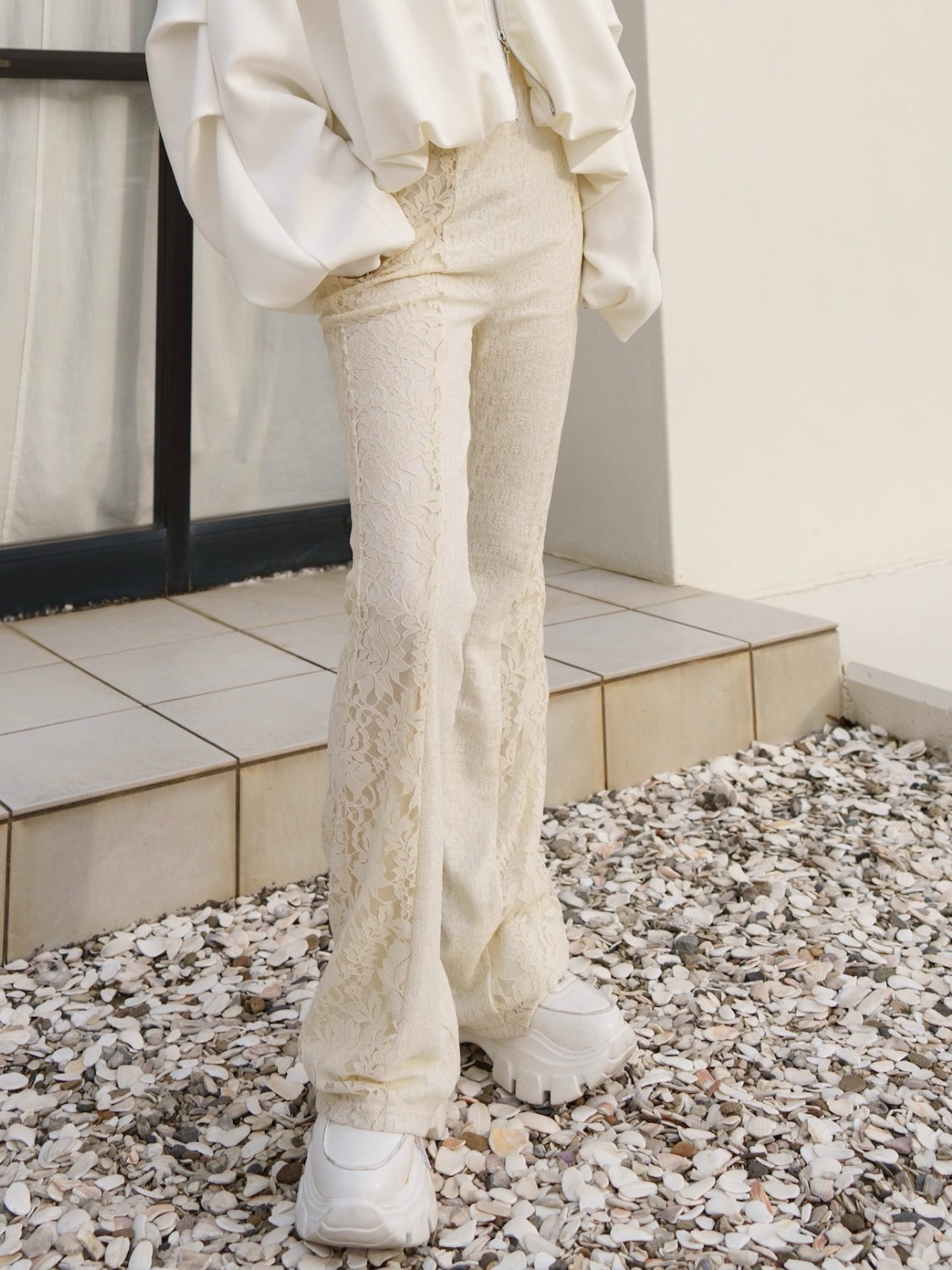 COLOR：ホワイト