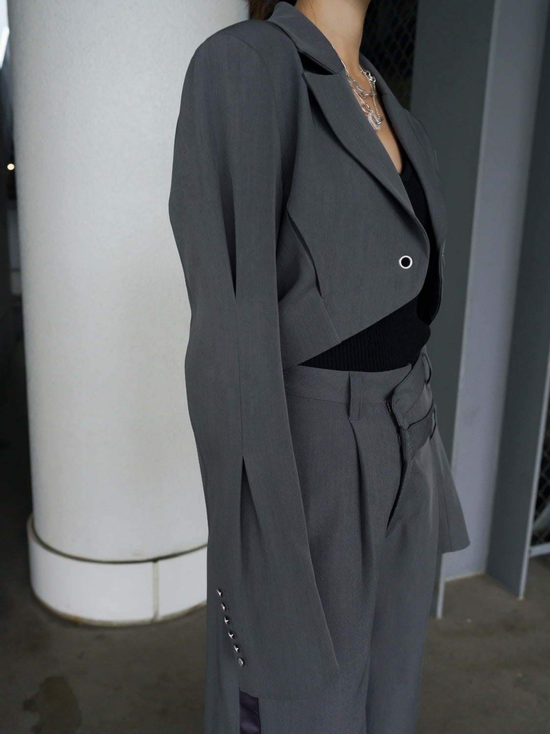 インタック Cropped テーラードジャケット