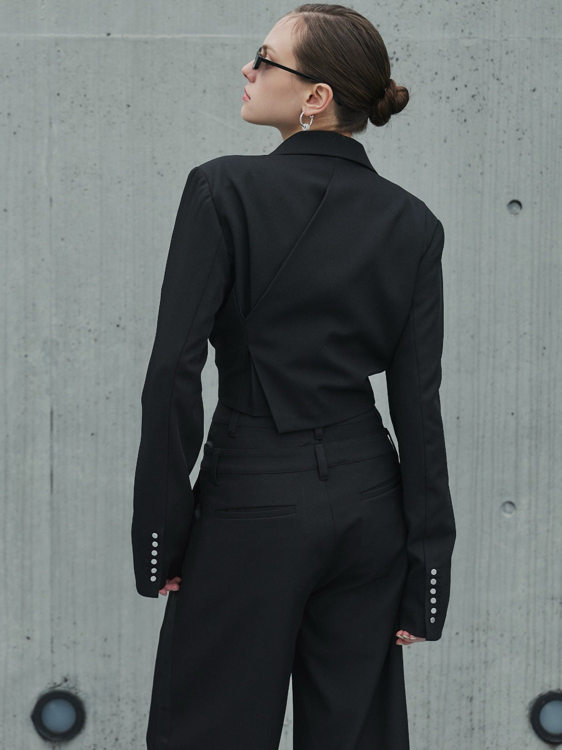 インタック Cropped テーラードジャケット