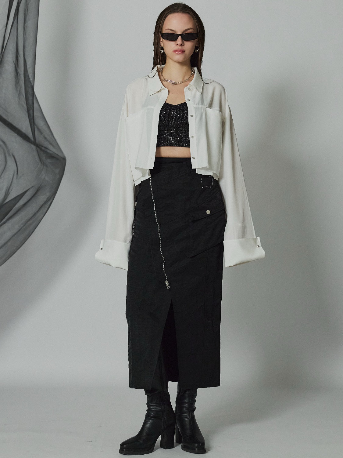 MODEL：167cm