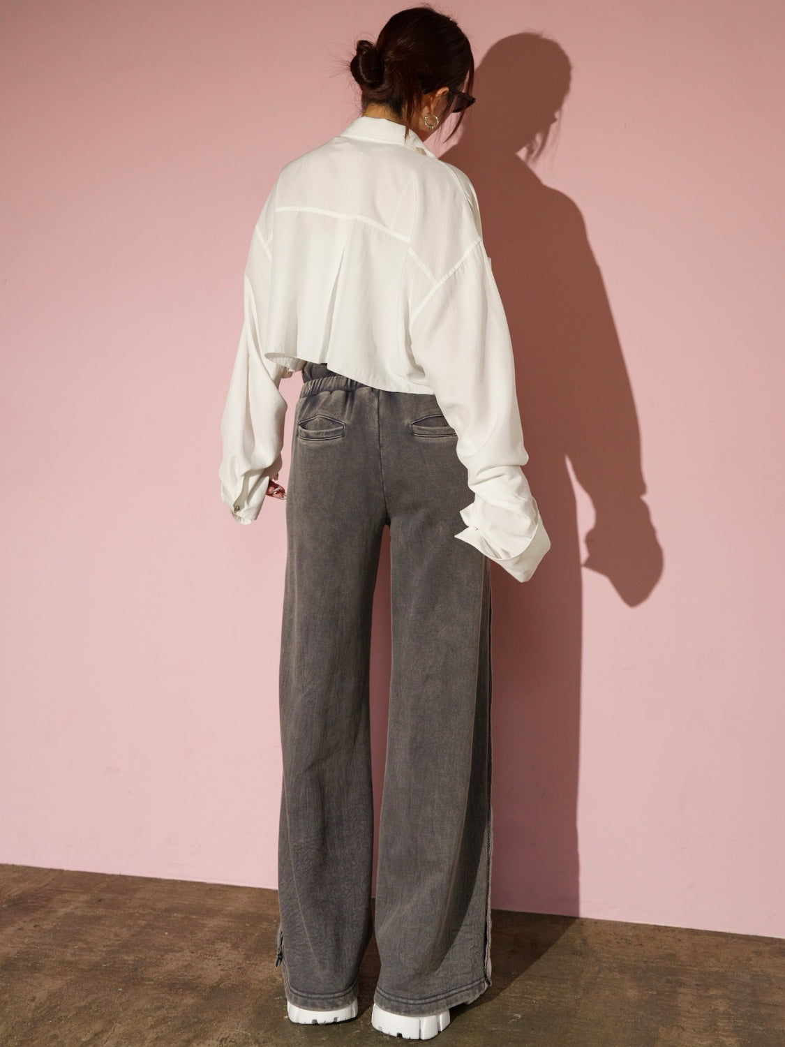 ウエストアシメ サイドボタン Wide スウェットパンツ