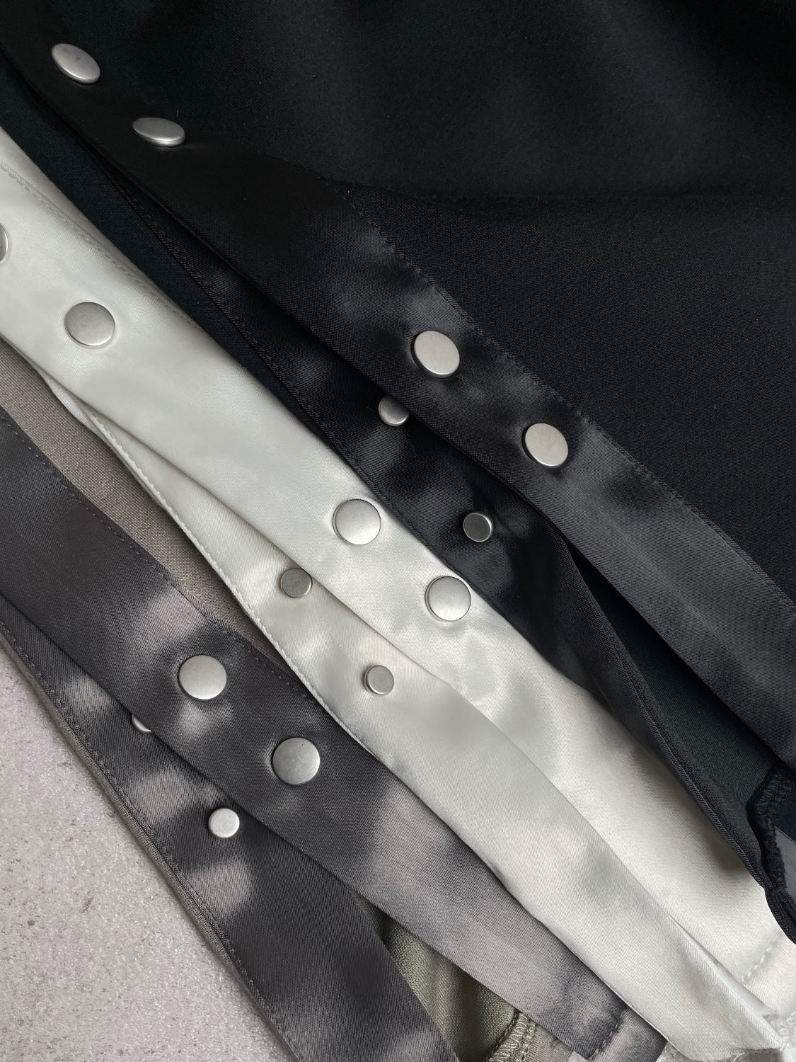 Satin ライン フーディ ーワンピース