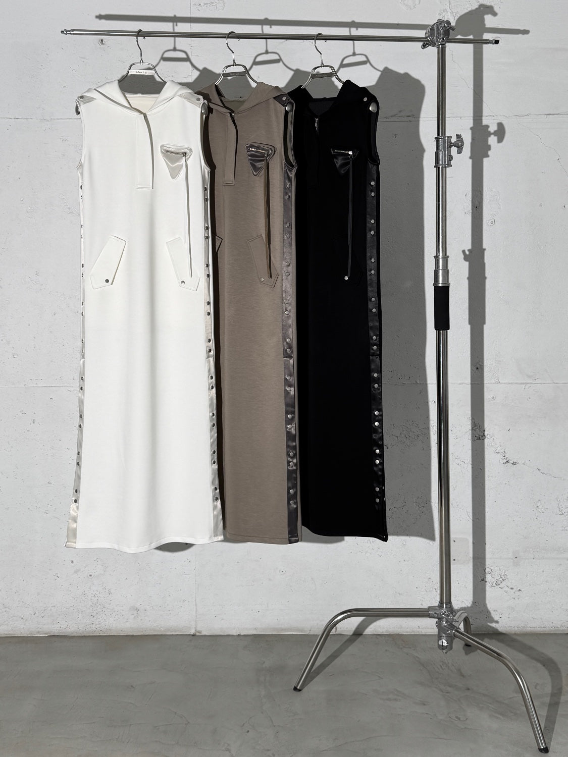 Satin ライン フーディ ーワンピース