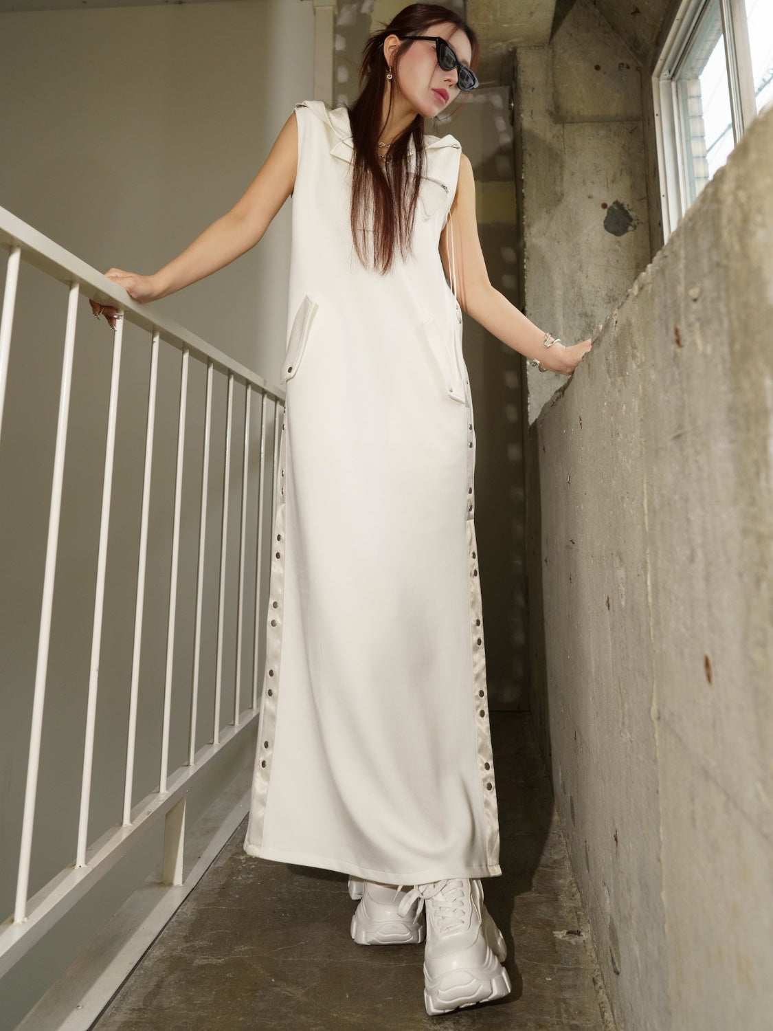 Satin ライン フーディ ーワンピース