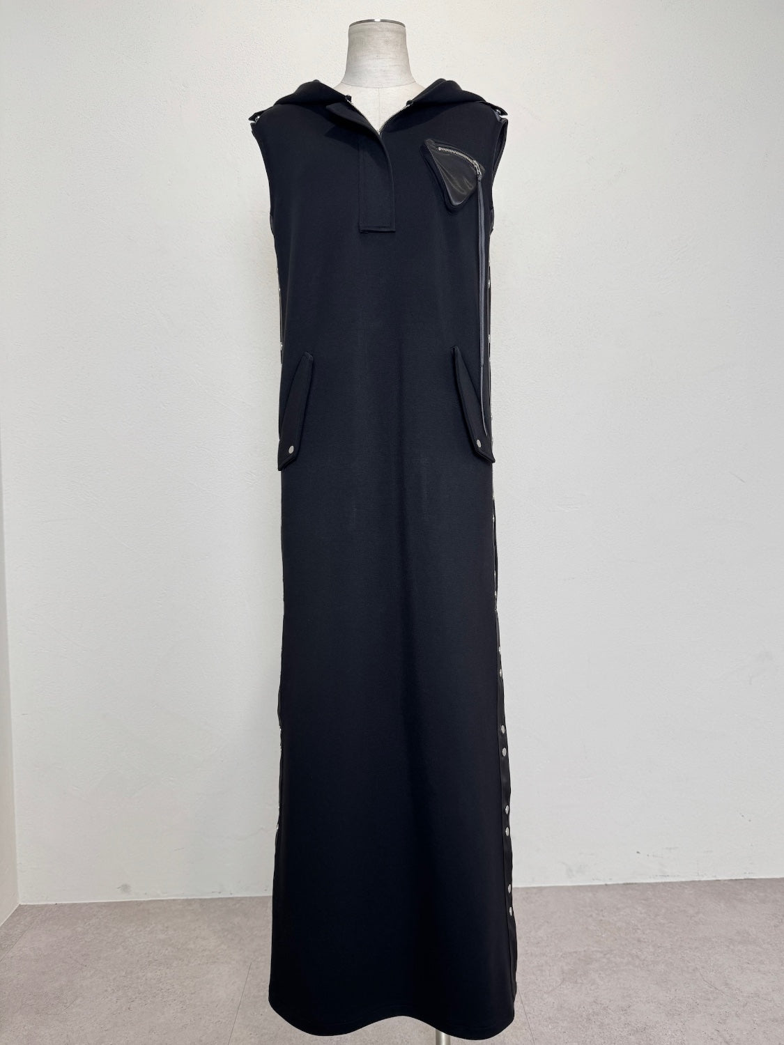 Satin ライン フーディ ーワンピース