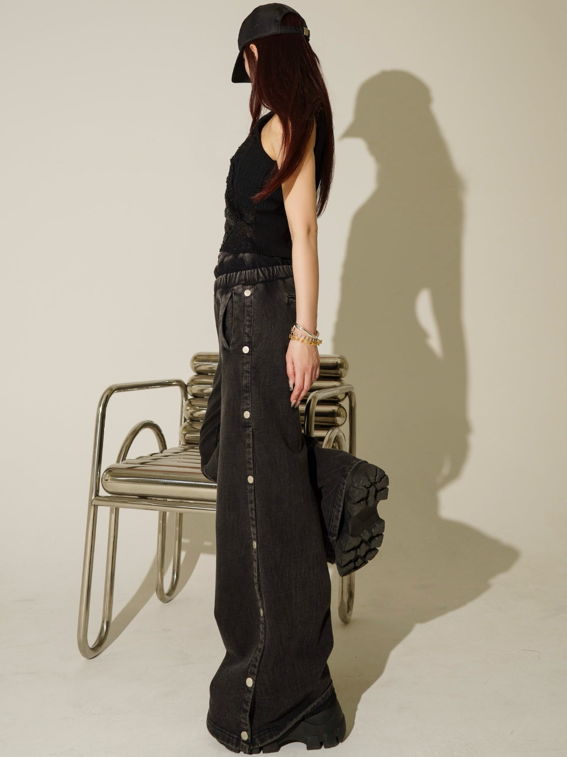 ウエストアシメ サイドボタン Wide スウェットパンツ