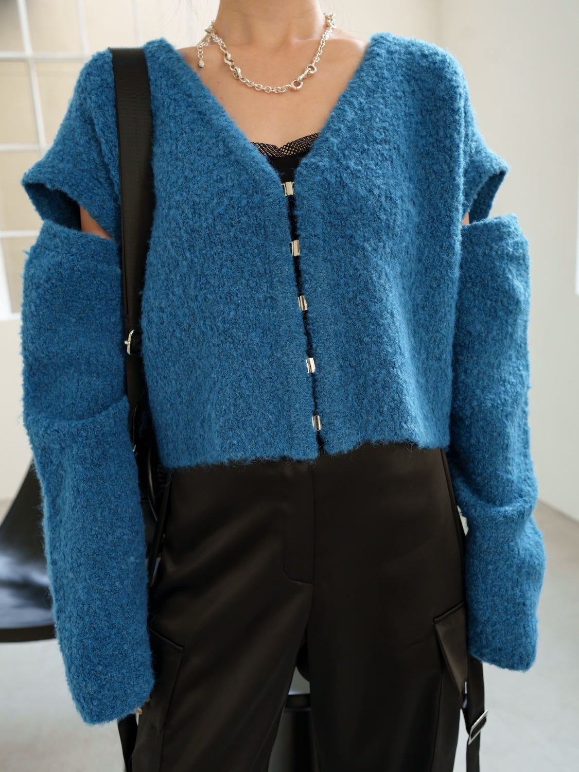 ブークレ Knit ショルダーカット カーディガン