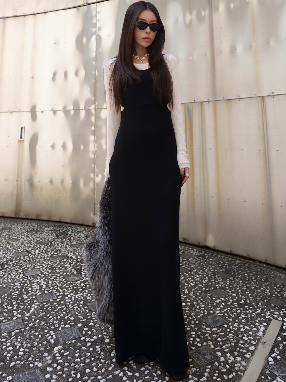MODEL：159cm<br>COLOR：ブラックホワイト