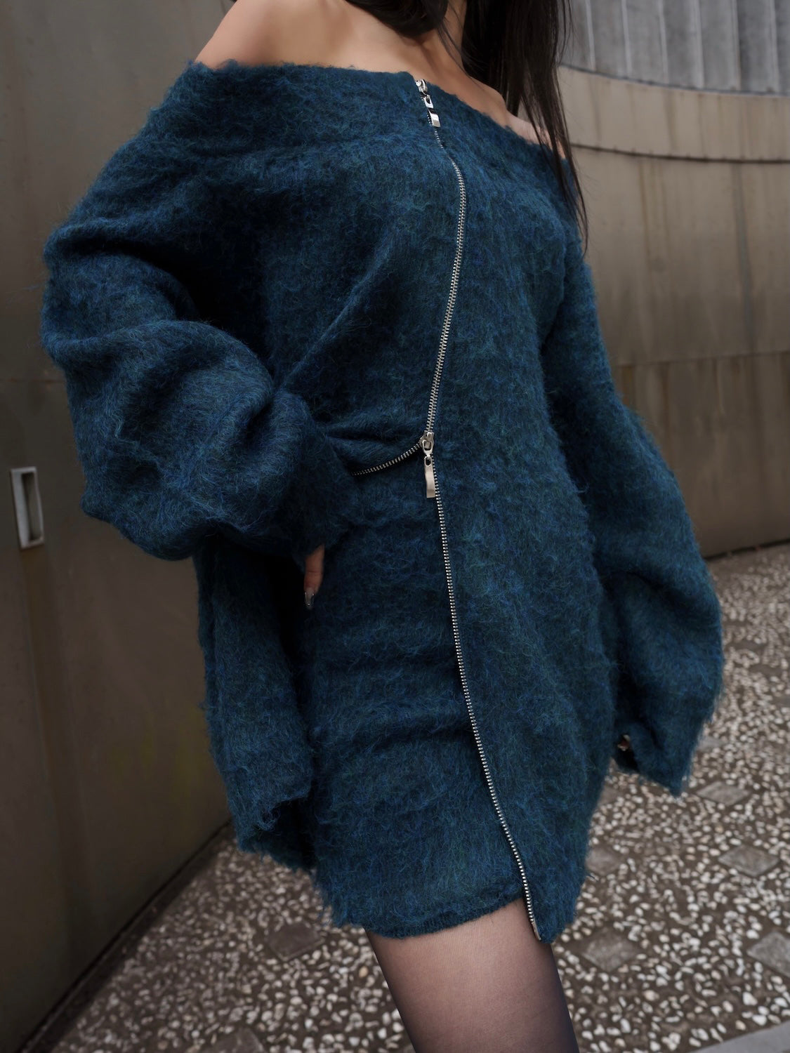 オフショルダー フロント Zip KNIT