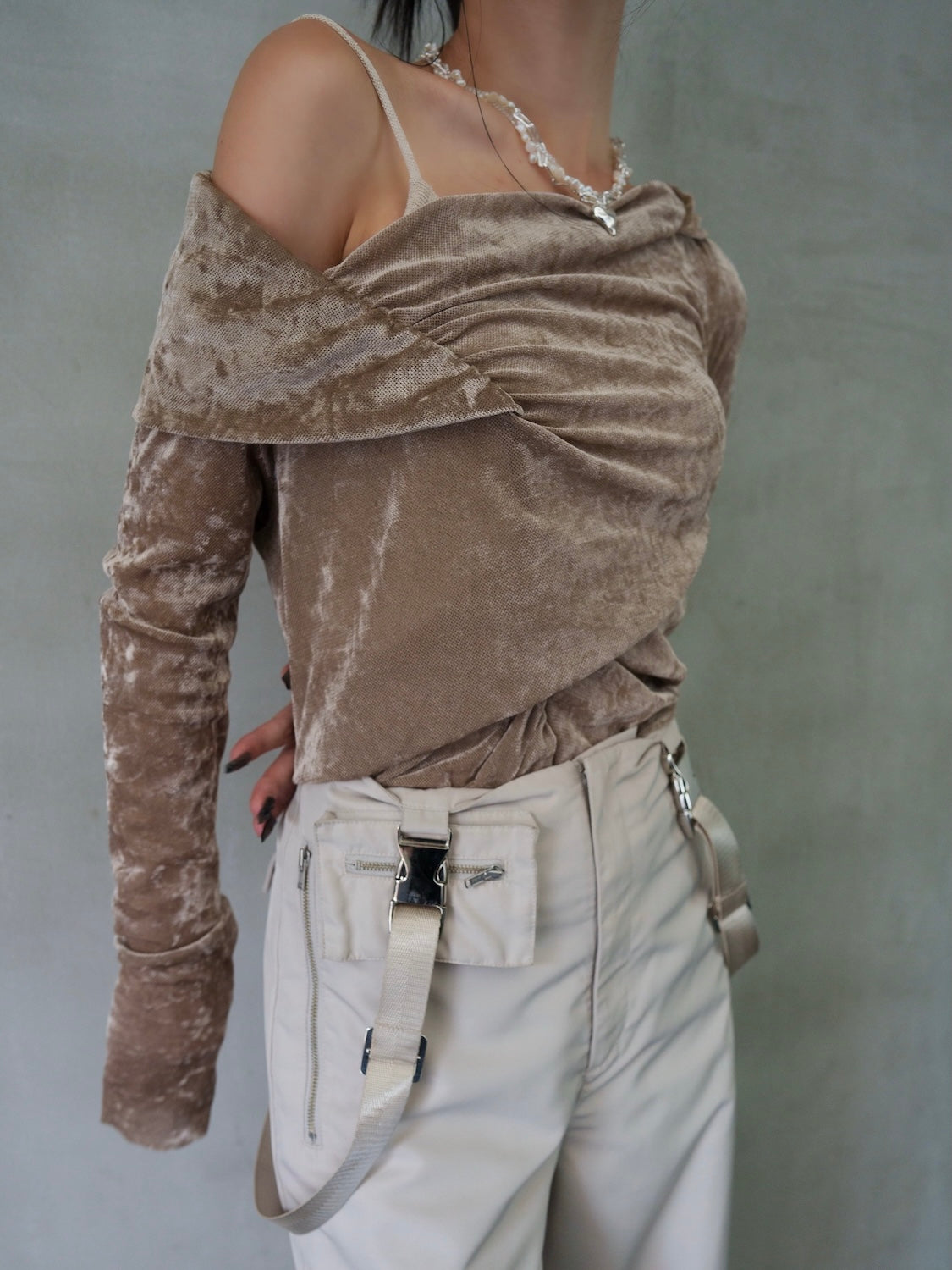 アシンメトリー Sheer ベロアトップス