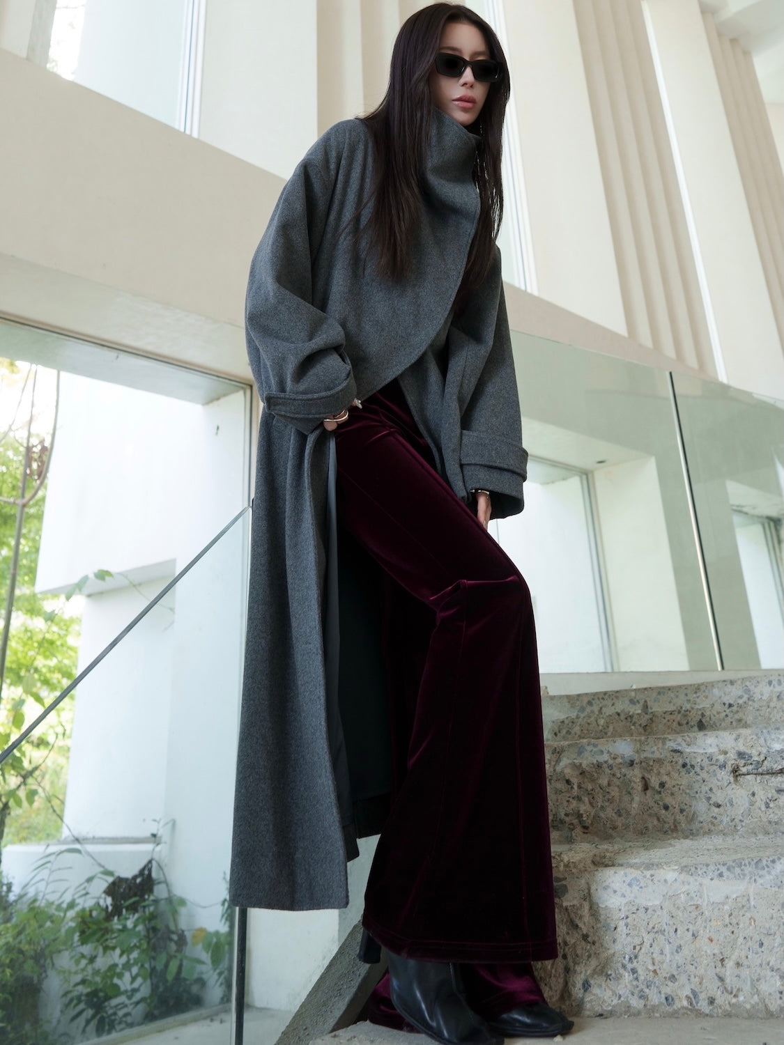 MODEL：159cm<br>COLOR：チャコール