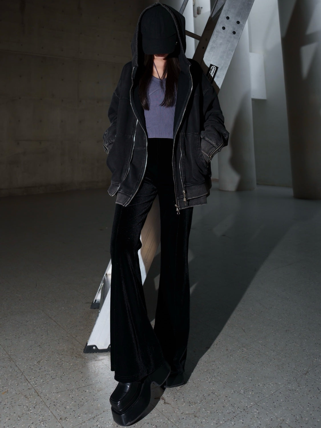 [UNISEX] ピグメント Multi Zip レイヤードフーディー