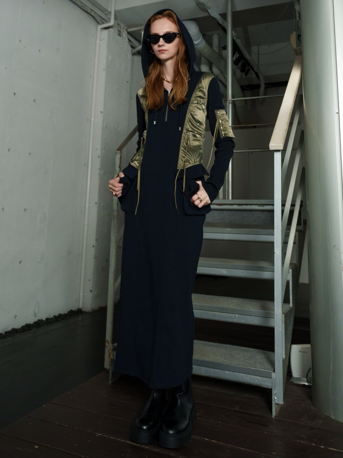 MODEL：175cm<br>COLOR：ネイビー