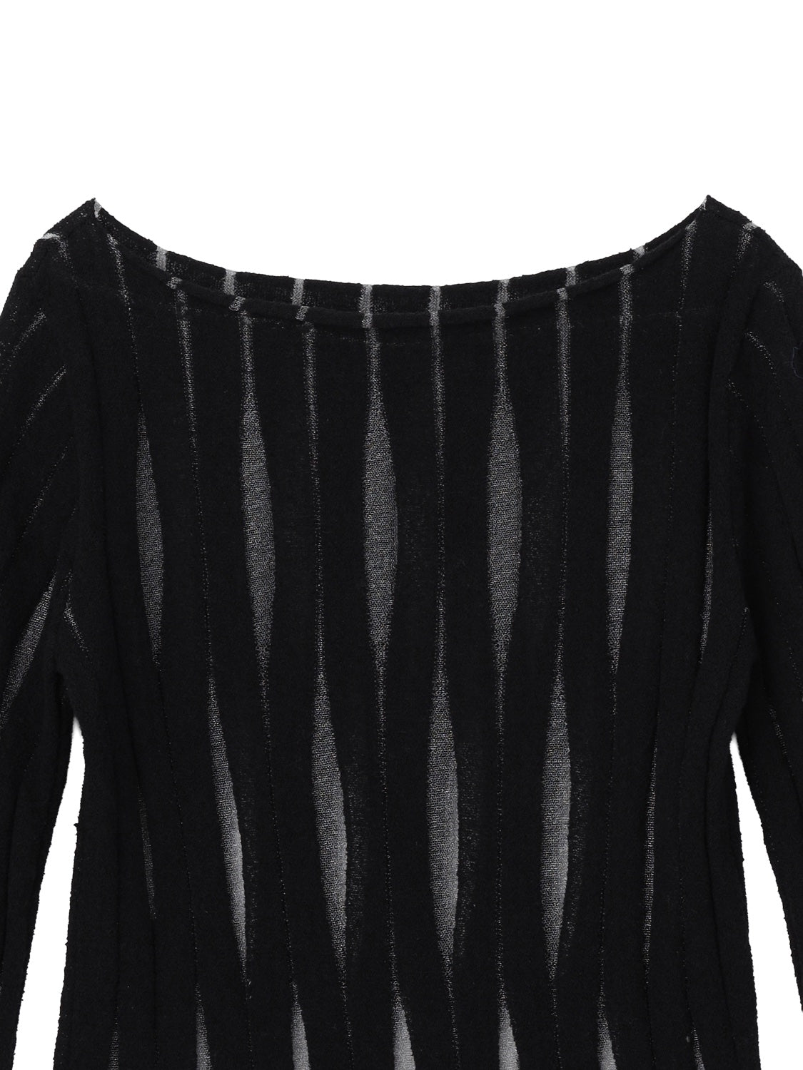 NUANCE ウェーブ シアーKNIT トップス