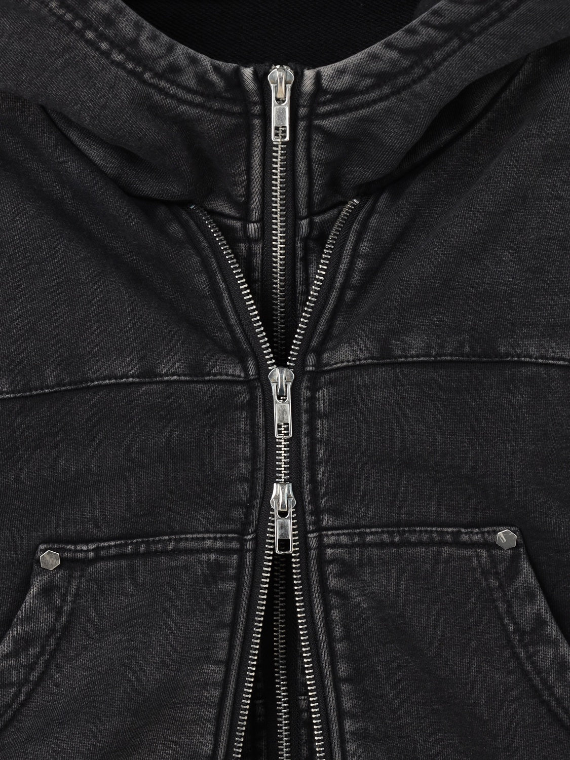 Short] ピグメント Multi Zip レイヤードフーディー