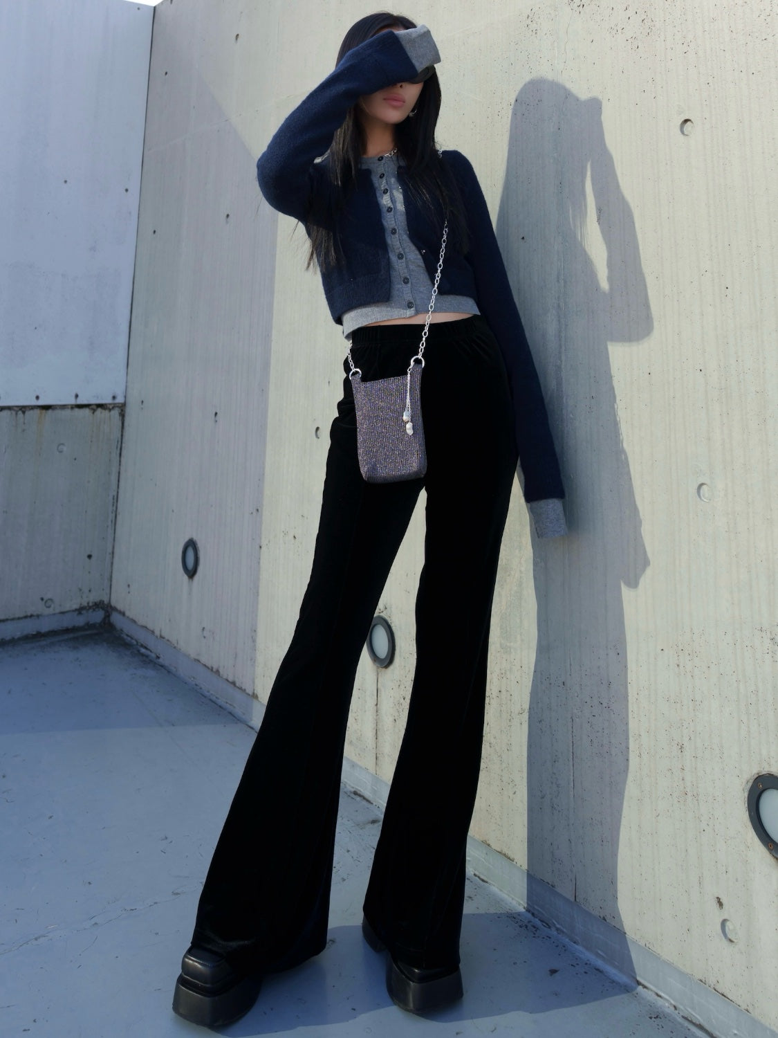 レイヤーライク Crew Neck KNIT カーディガン