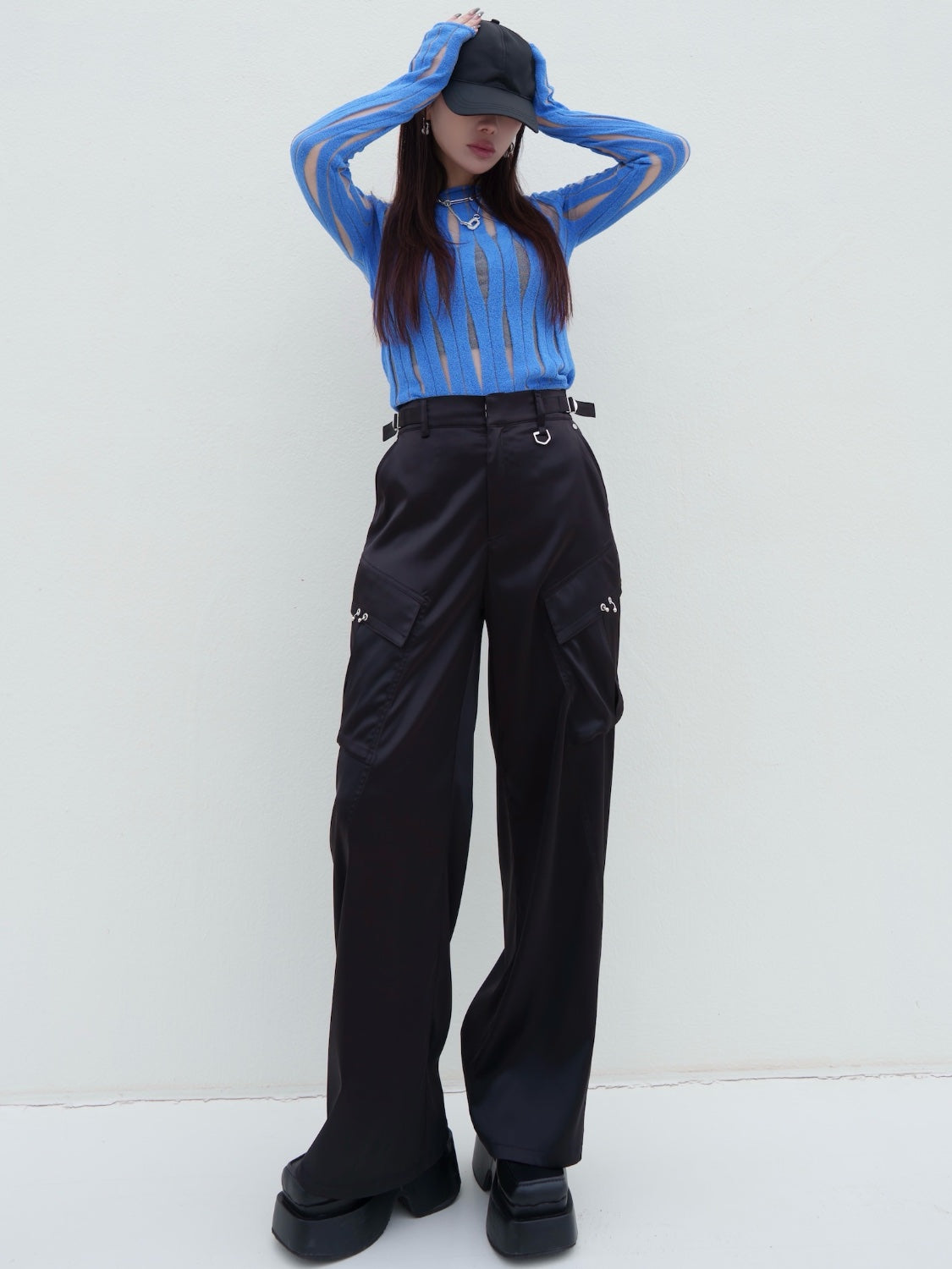 NUANCE ウェーブ シアーKNIT トップス